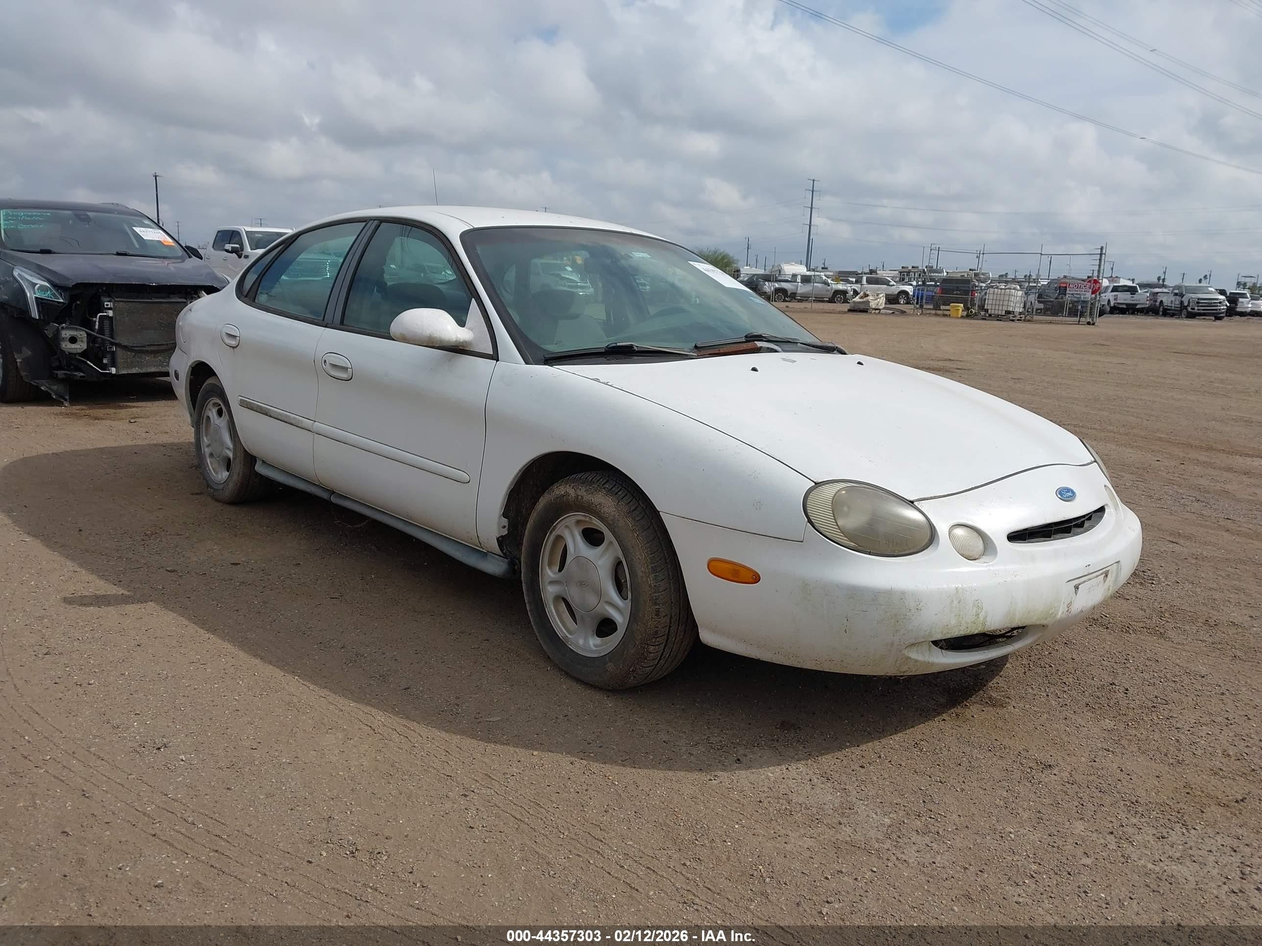 1997 Ford Taurus GL, VIN 1FALP52UXVA194940 — All over