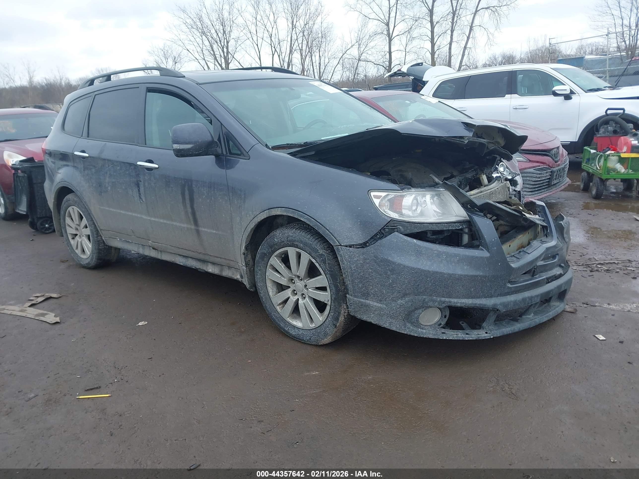 2013 Subaru Tribeca Limited, VIN 4S4WX9HD6D4400902 — Front end