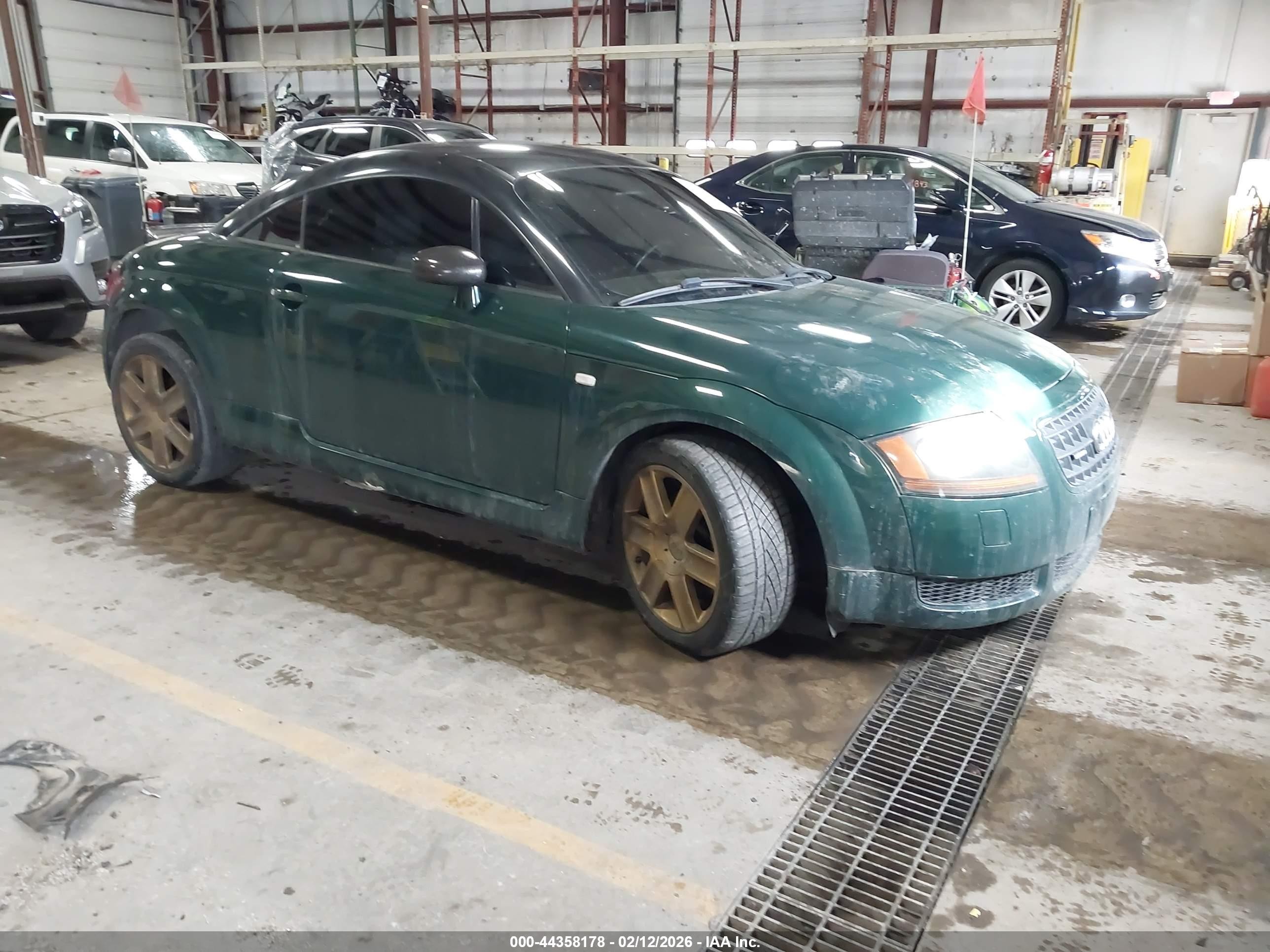 2003 Audi TT, VIN TRUWT28N931001357 — Front end