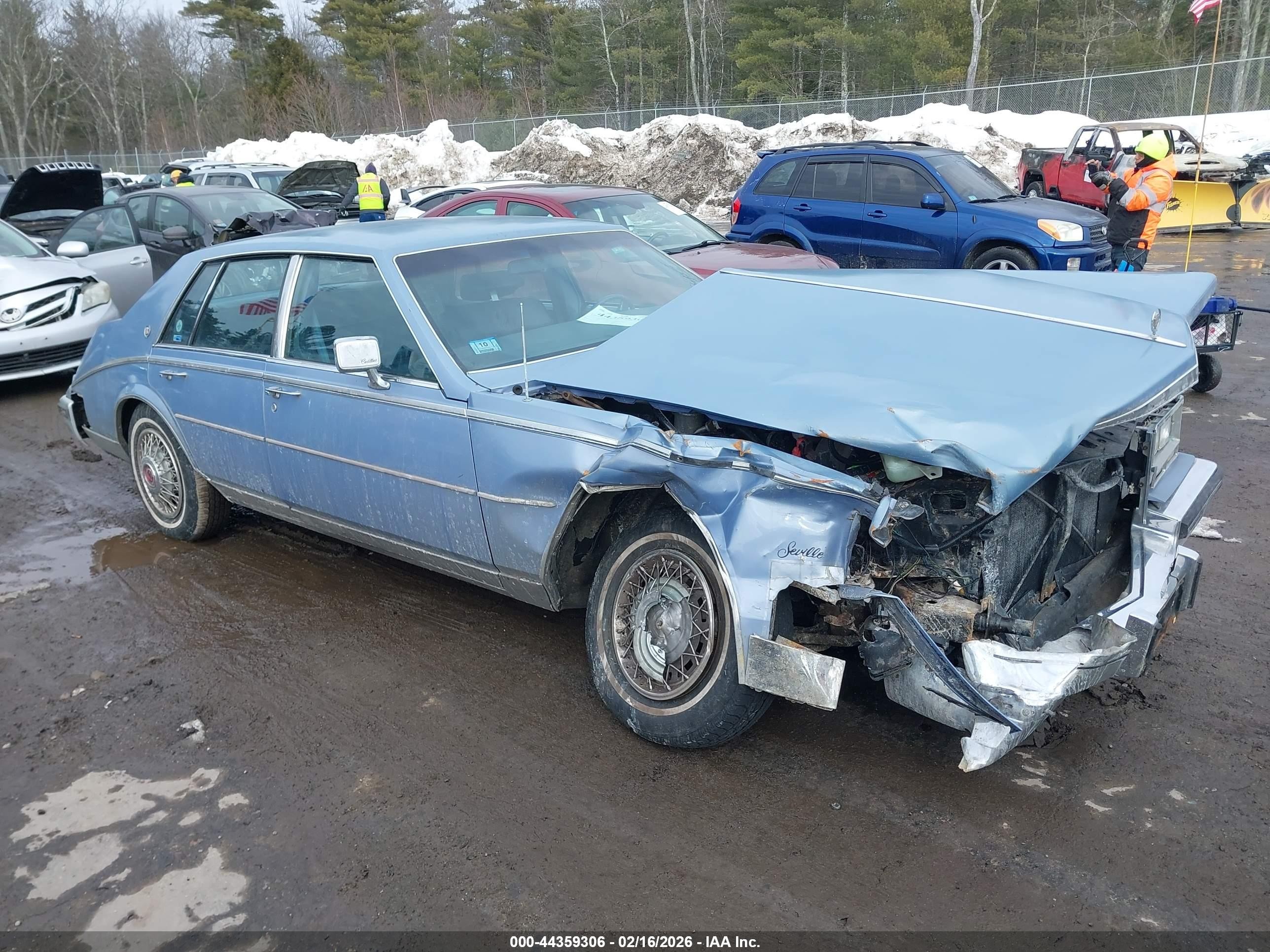 1984 Cadillac Seville, VIN 1G6AS6989EE826093 — Front end