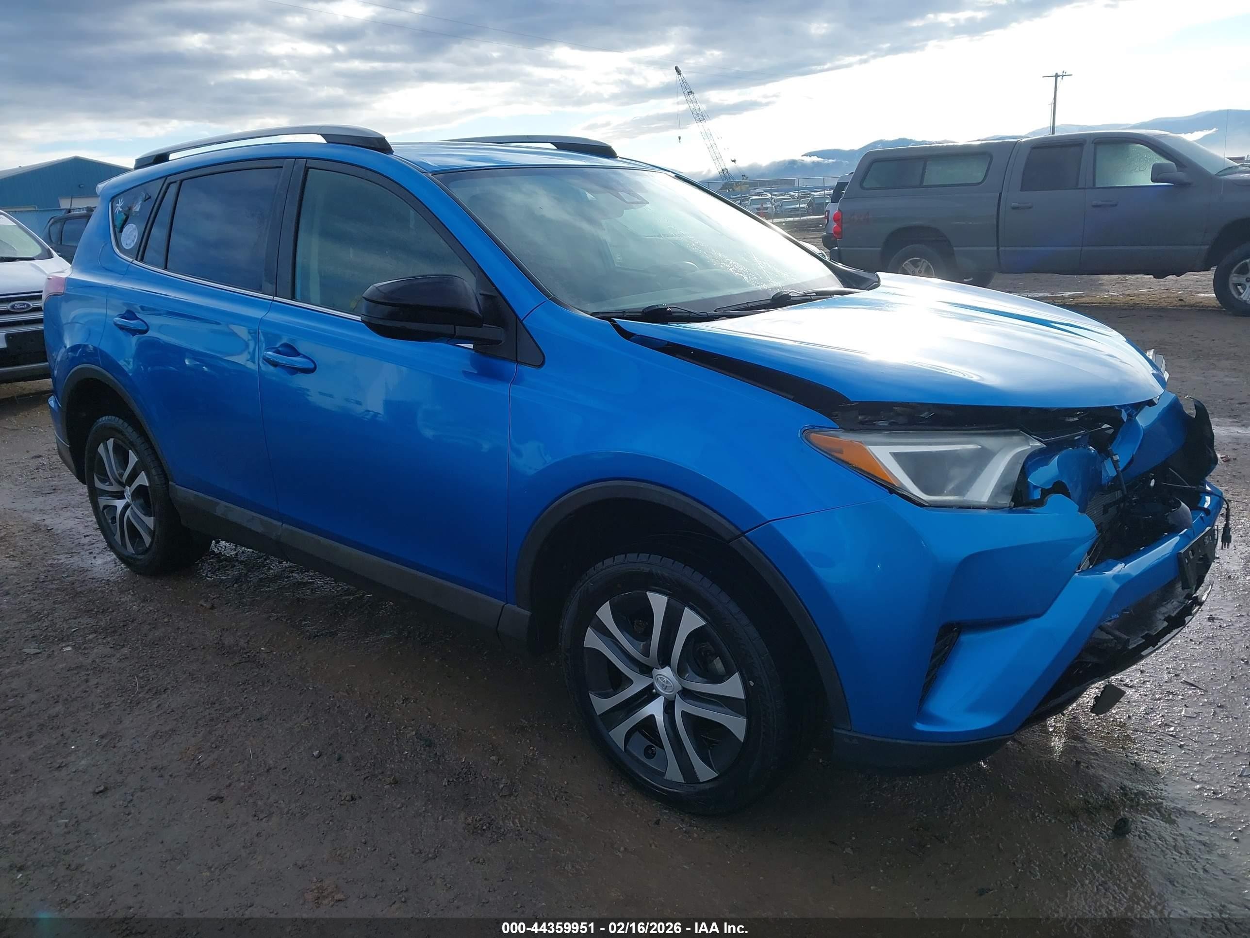 2017 Toyota RAV4 LE, VIN JTMBFREV7HD210938 — Front end