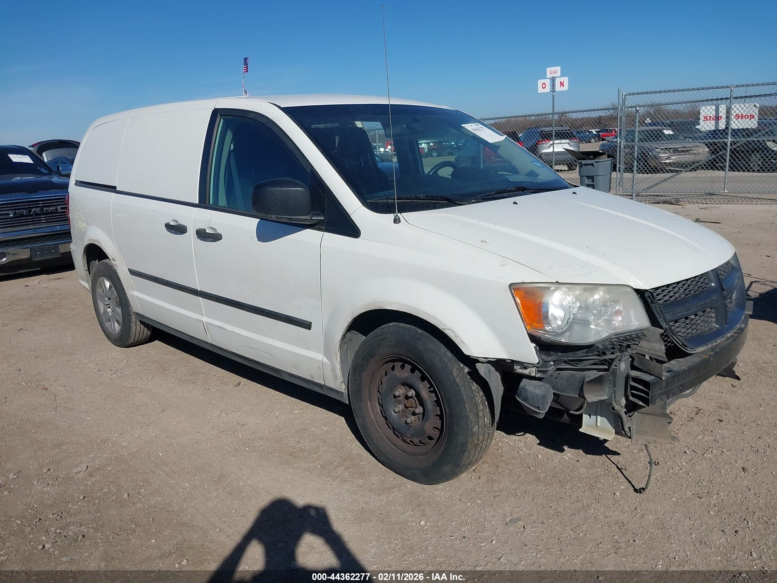 2013 Ram Cargo Van Tradesman, VIN 2C4JRGAG8DR505178 — Front end