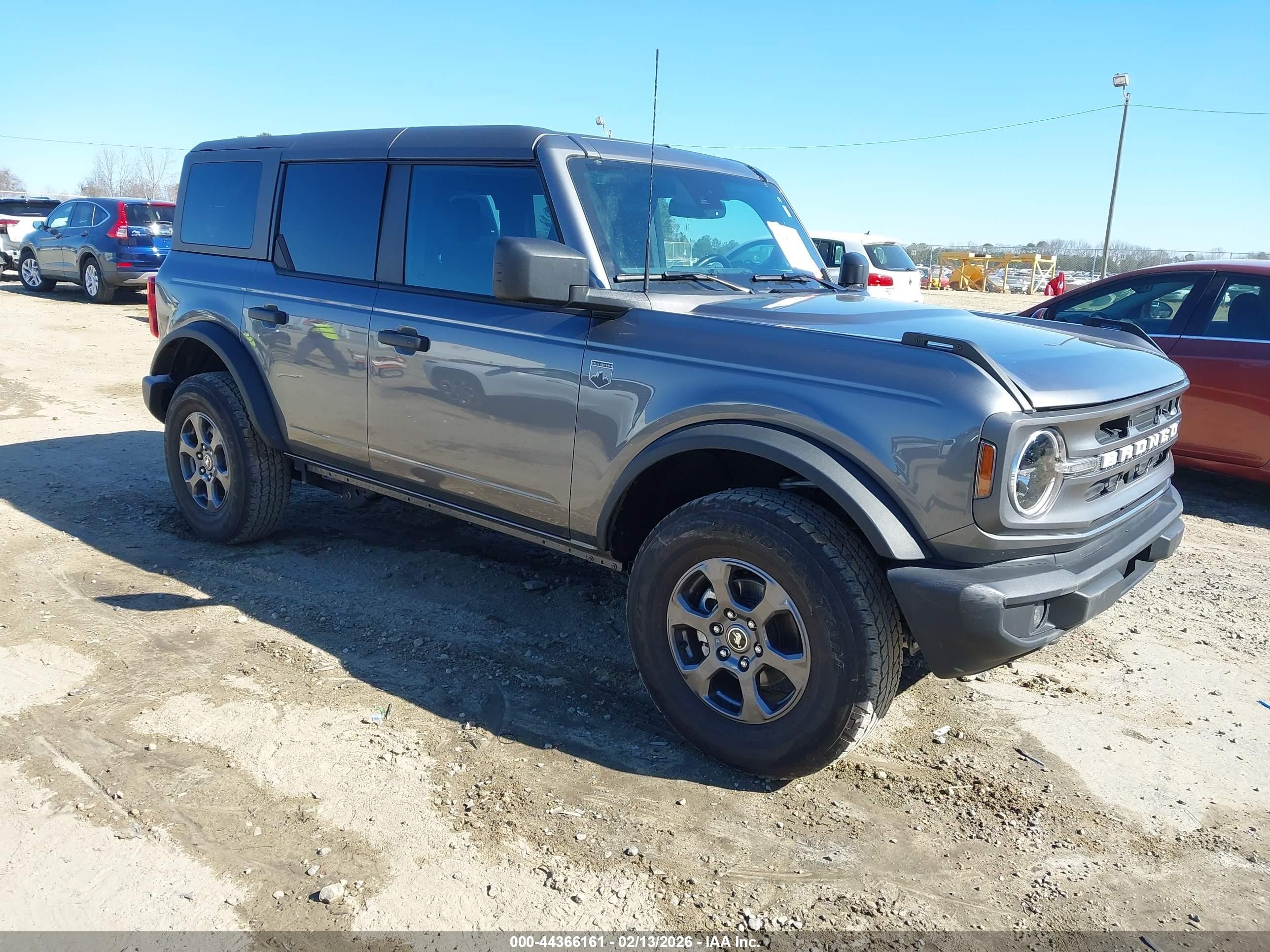 2024 Ford Bronco Big Bend, VIN 1FMDE7BH5RLA87223 — Rear end
