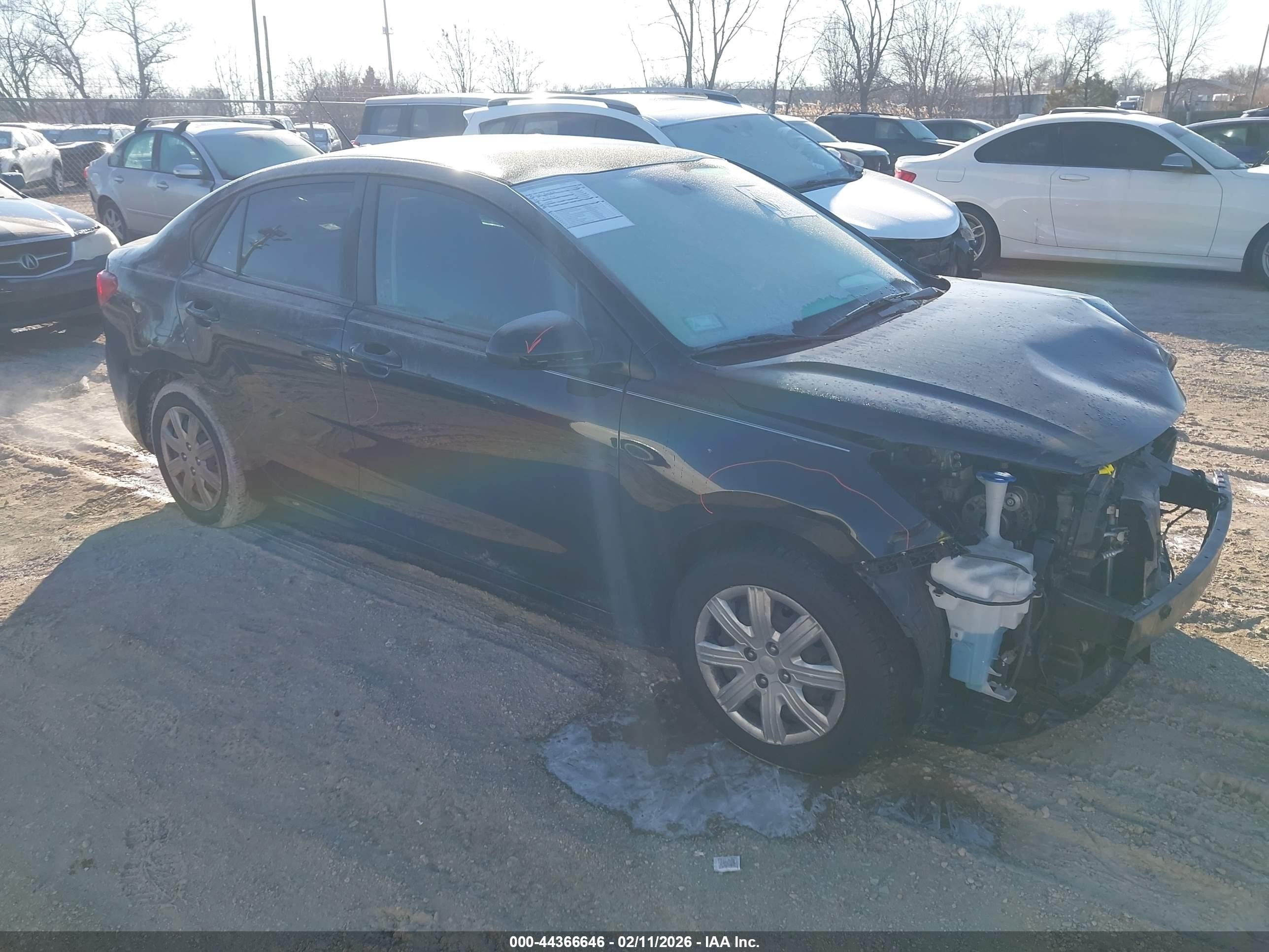 2021 Kia Rio LX, VIN 3KPA24AD2ME377384 — Front end
