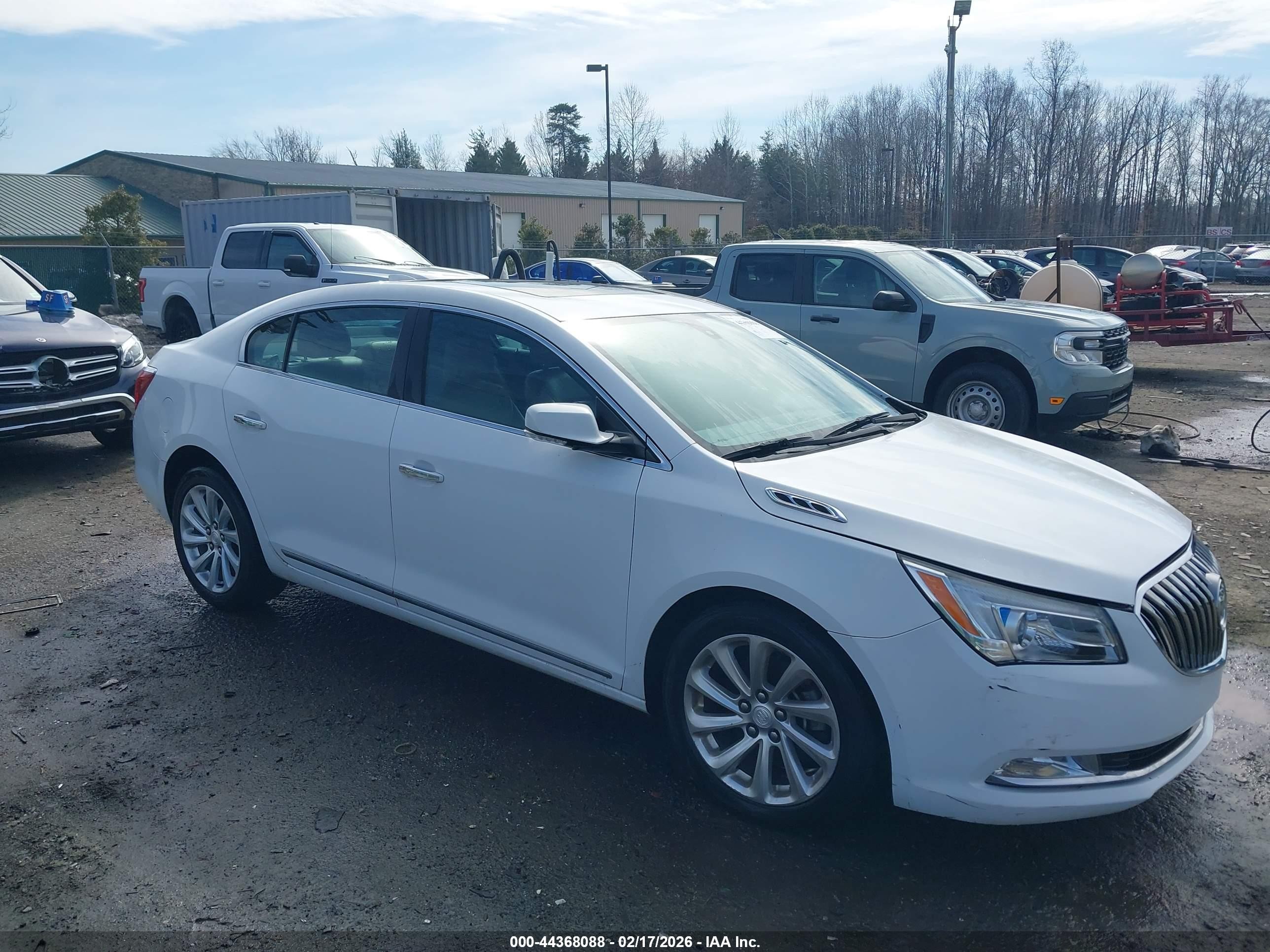 2016 Buick LaCrosse Leather, VIN 1G4GB5G30GF176104 — Theft recovery