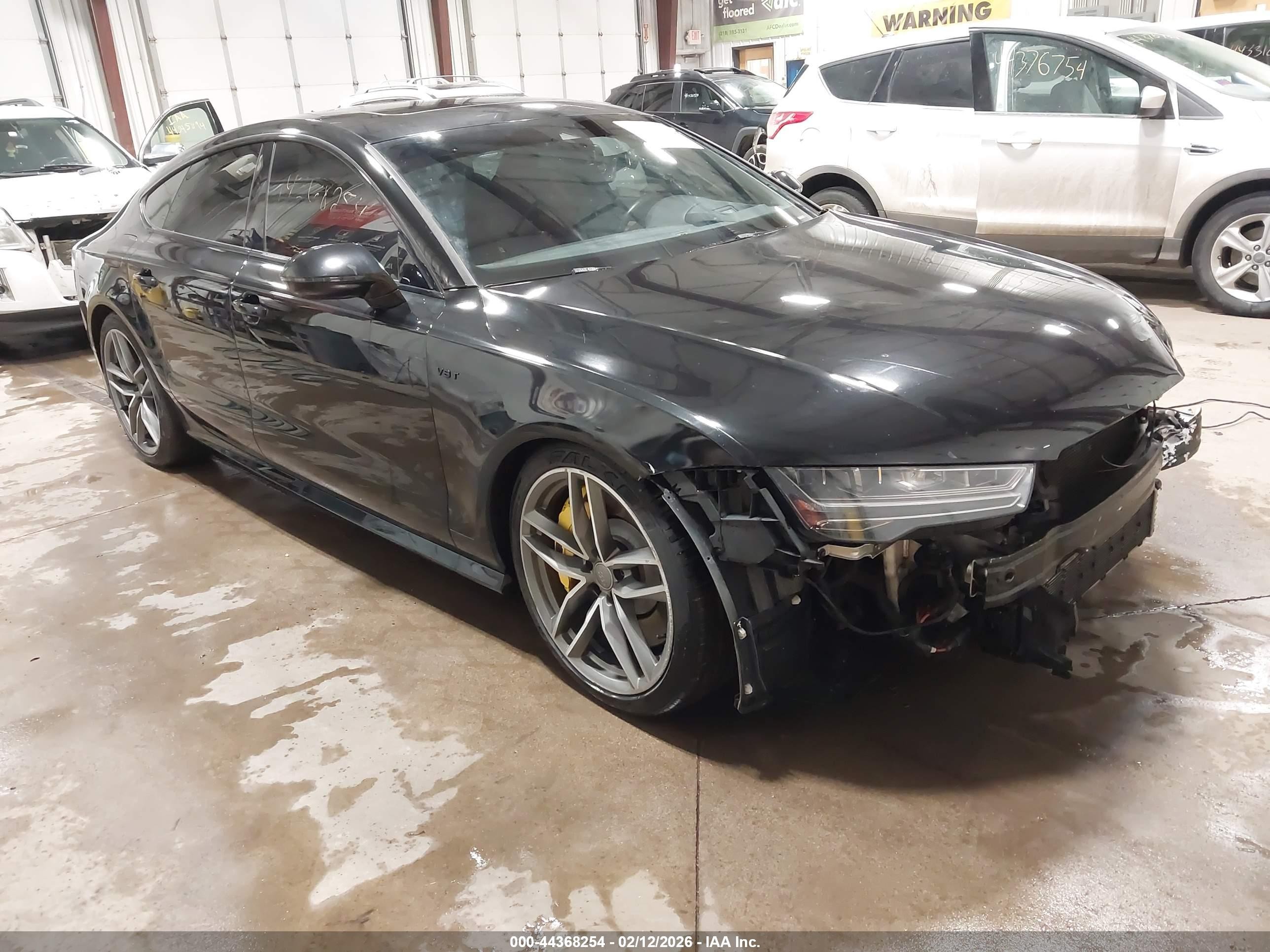 2016 Audi S7, VIN WAUW2AFC8GN150198 — Front end