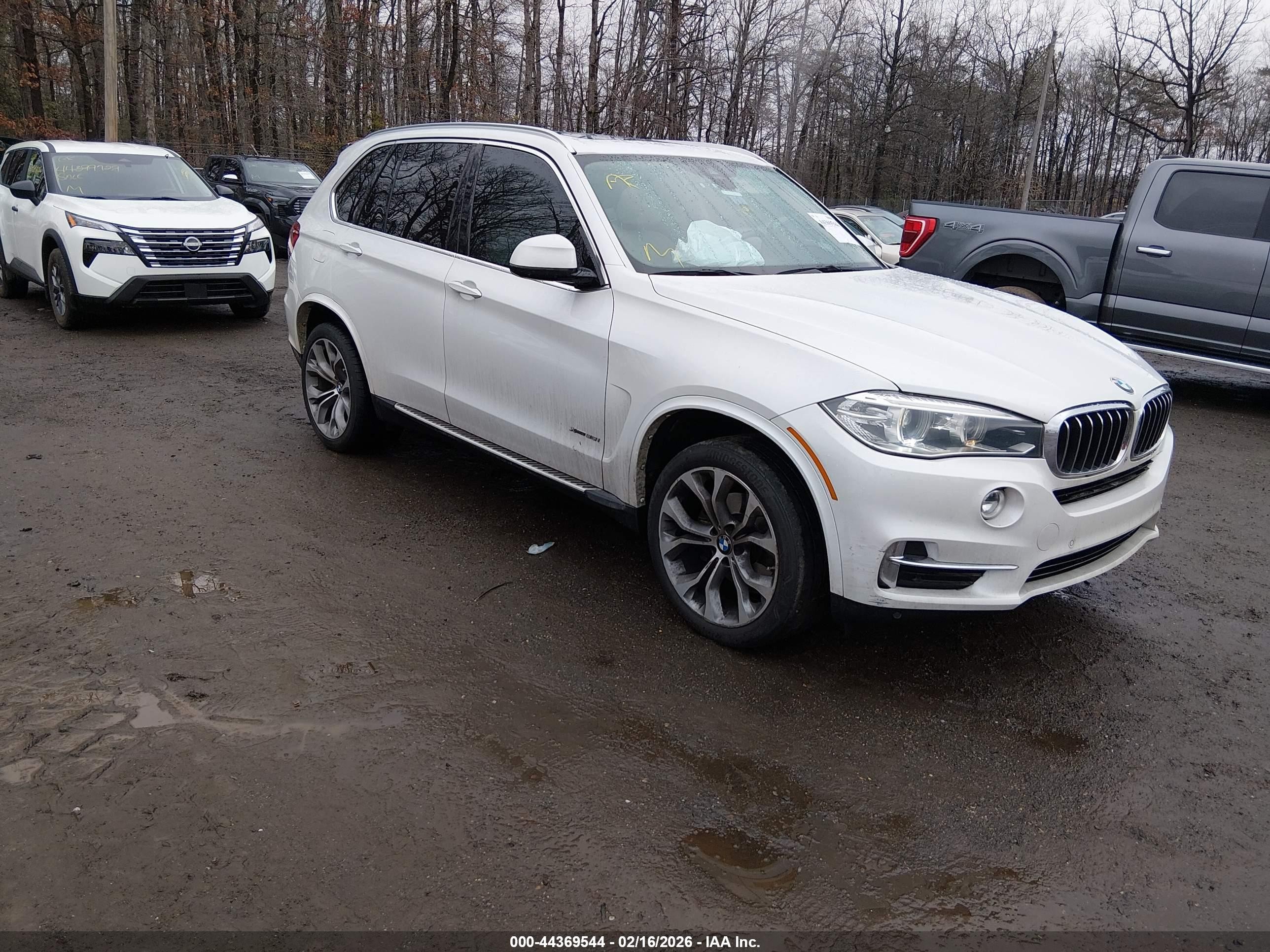 2015 BMW X5 xDrive35i, VIN 5UXKR0C53F0K65864 — Undercarriage