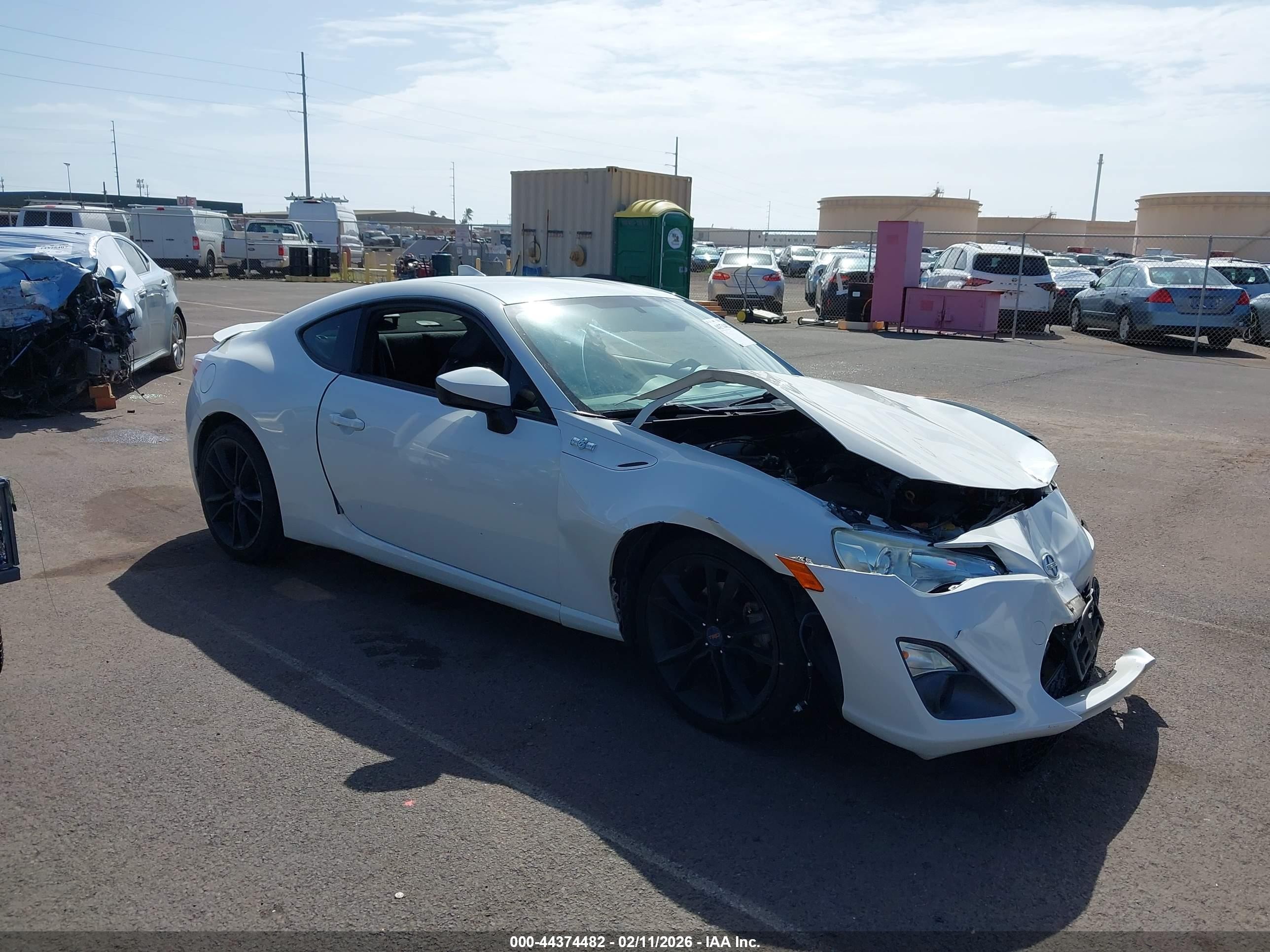 2016 Scion FR-S Release Series 2.0, VIN JF1ZNAA11G8707079 — Front end