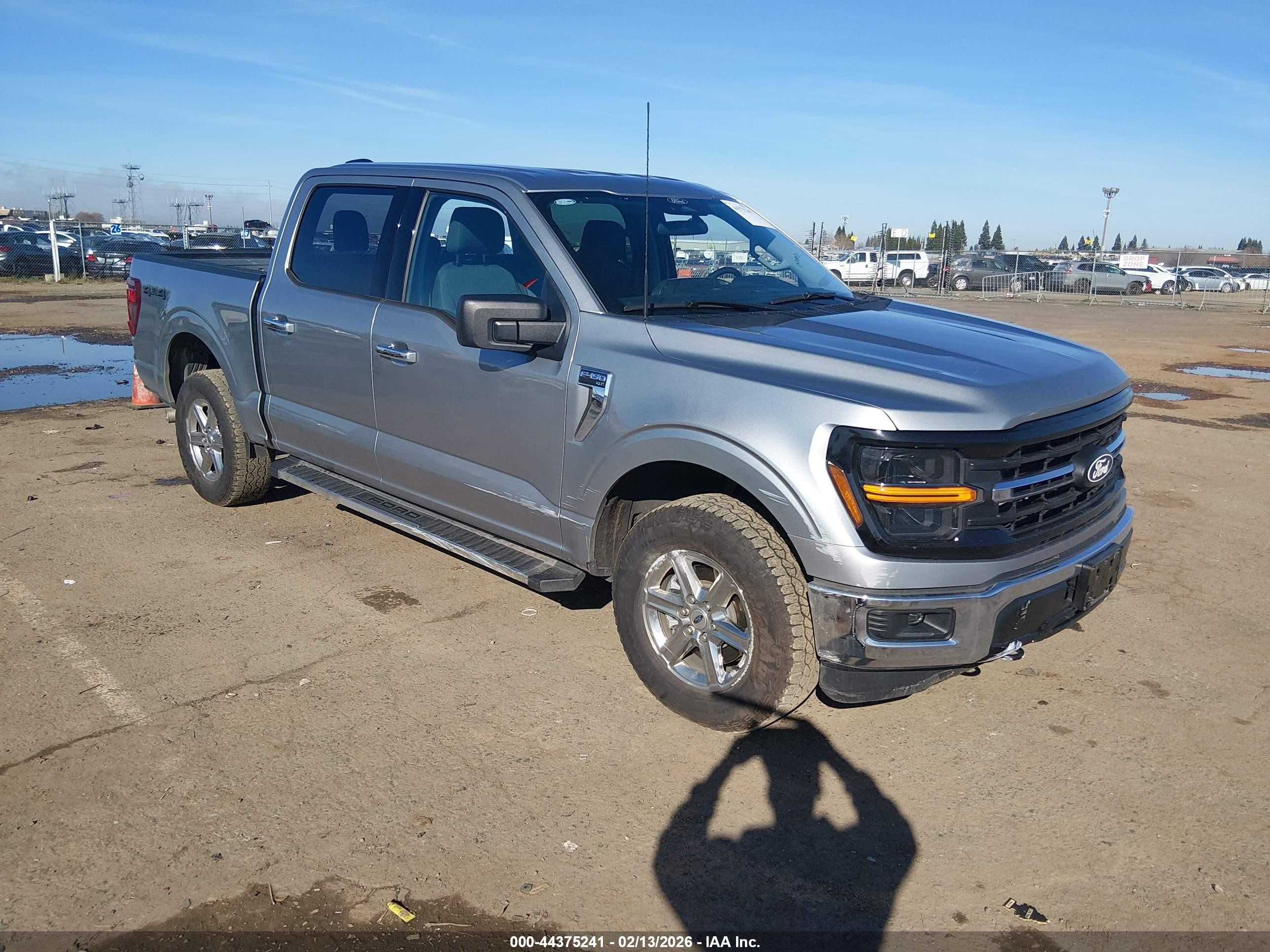2025 Ford F-150 XLT, VIN 1FTFW3L86SKE86753 — Бок
