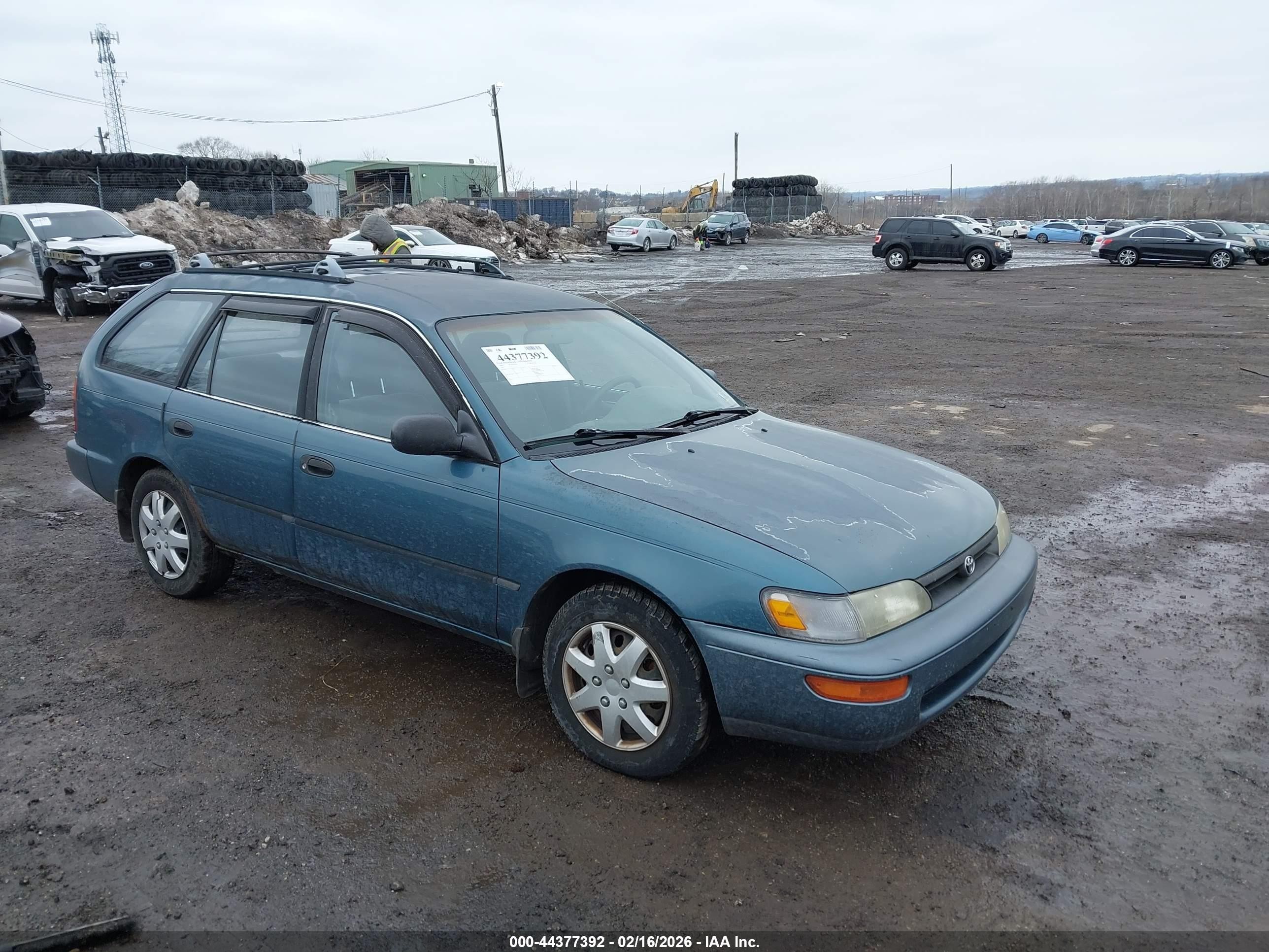 1995 Toyota Corolla DX, VIN JT2AE09V4S0098255 — Side