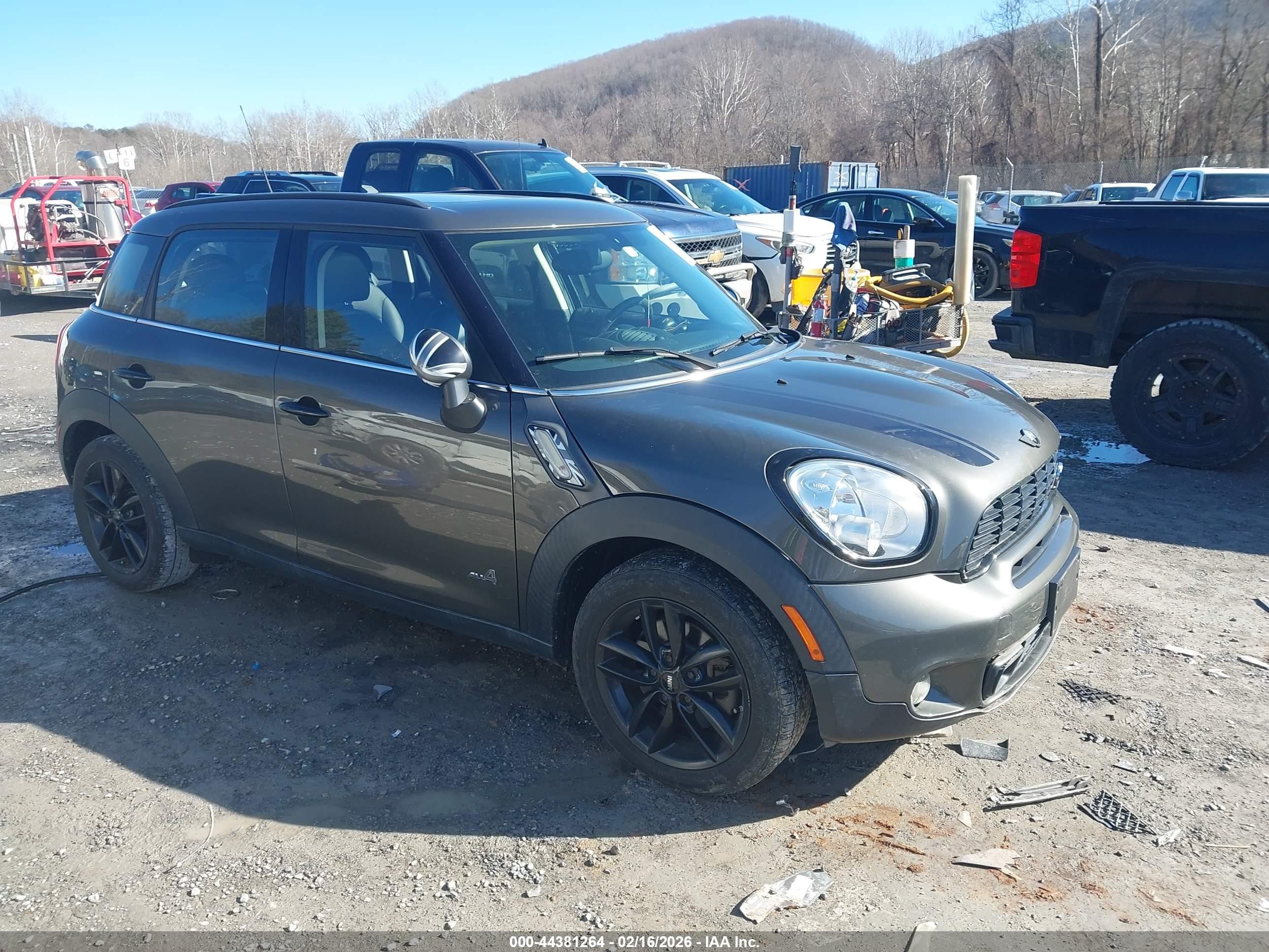 2013 MINI Countryman S ALL4, VIN WMWZC5C5XDWP34938 — Не указано