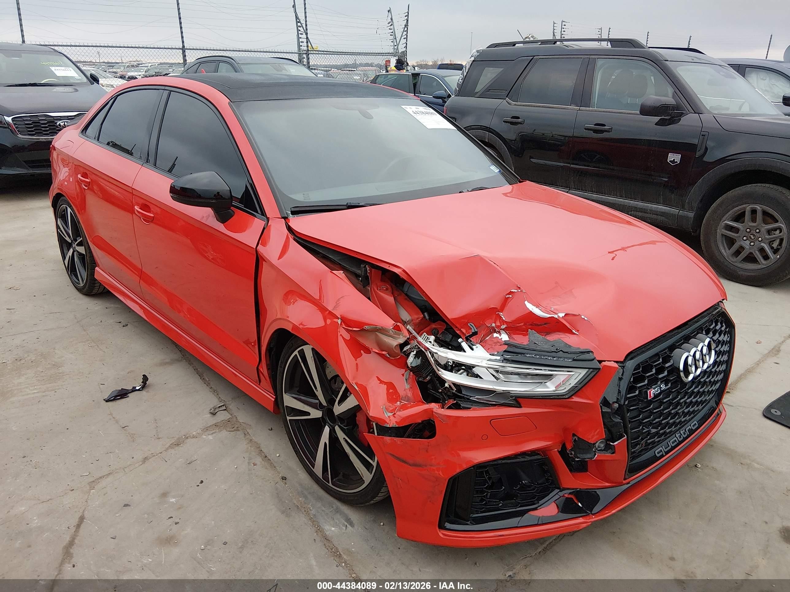 2018 Audi RS 3, VIN WUABWGFF8J1905483 — Перед
