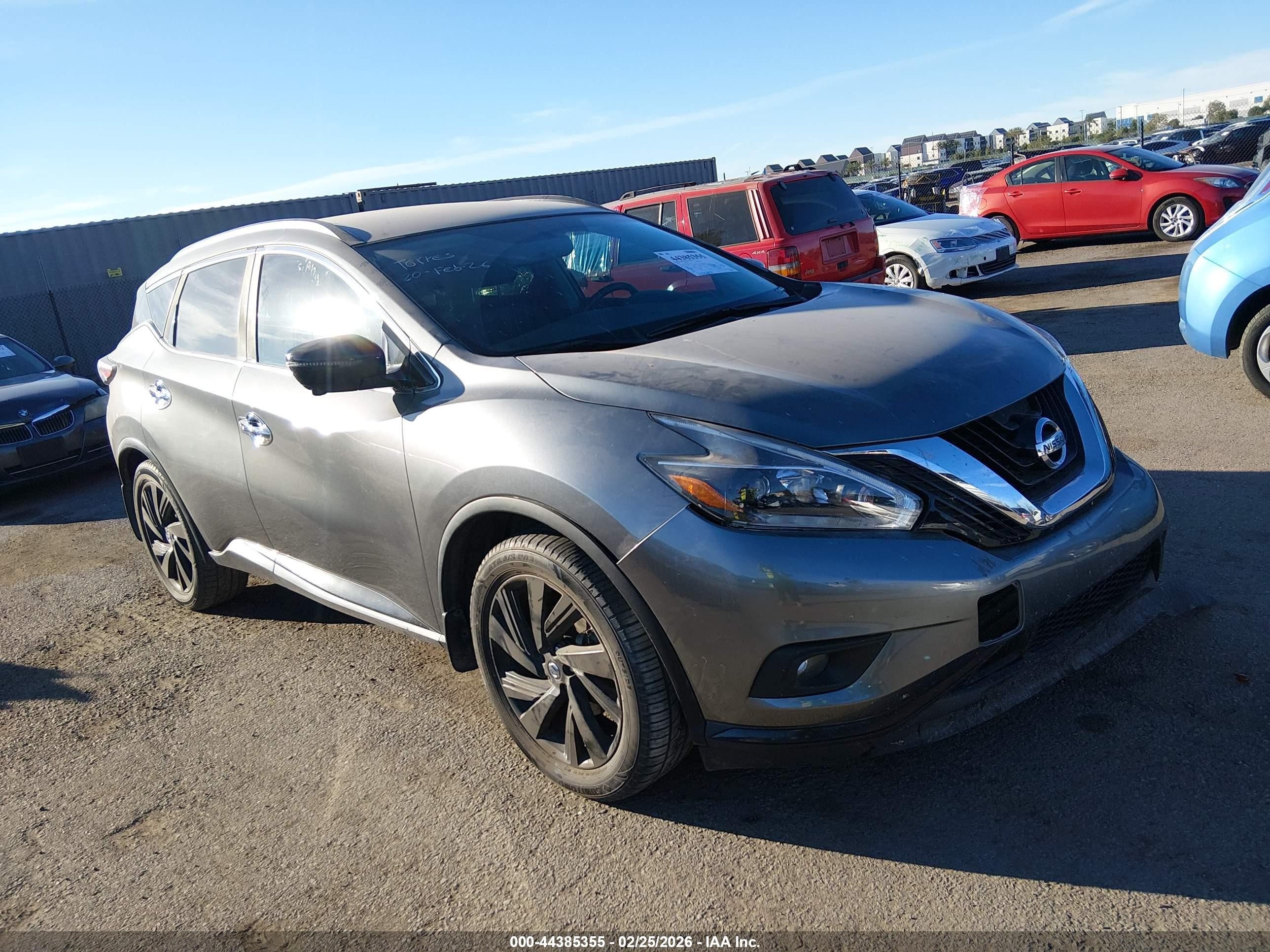 2018 Nissan Murano SV, VIN 5N1AZ2MG6JN127915 — Front end