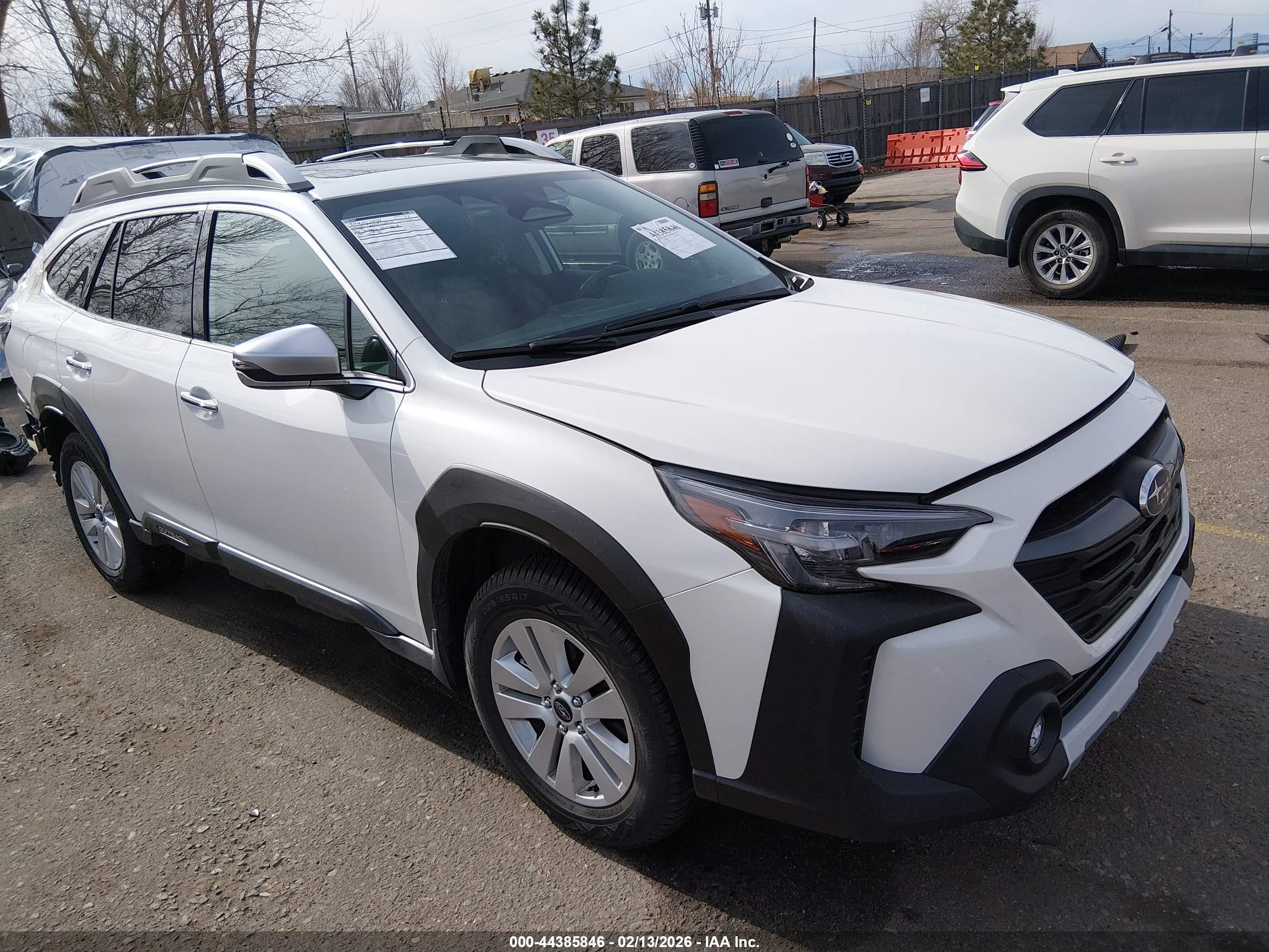 2025 Subaru Outback Touring XT, VIN 4S4BTGPD8S3282547 — Rear end