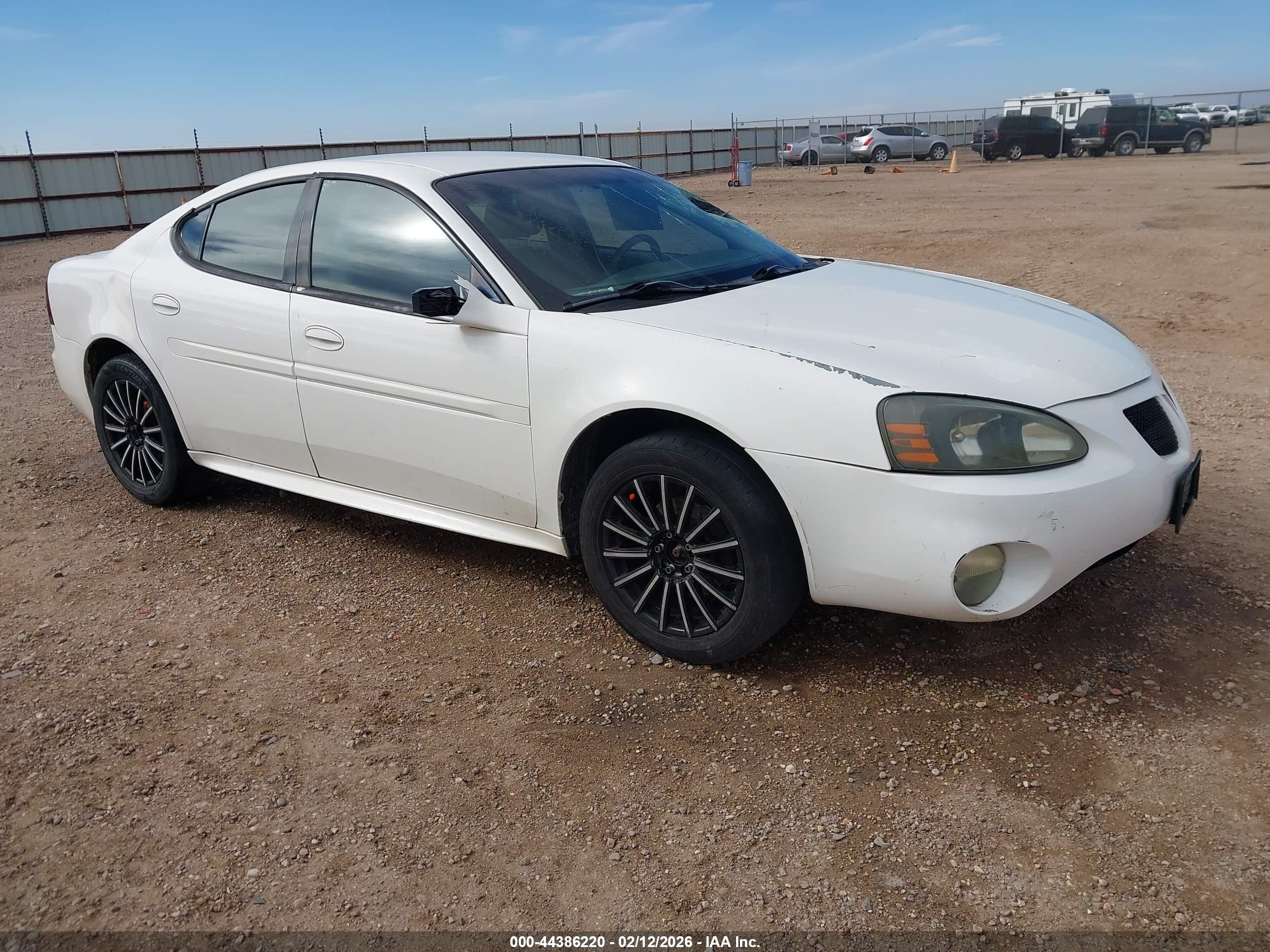 2004 Pontiac Grand Prix GT1, VIN 2G2WP522941309627 — Auction photo