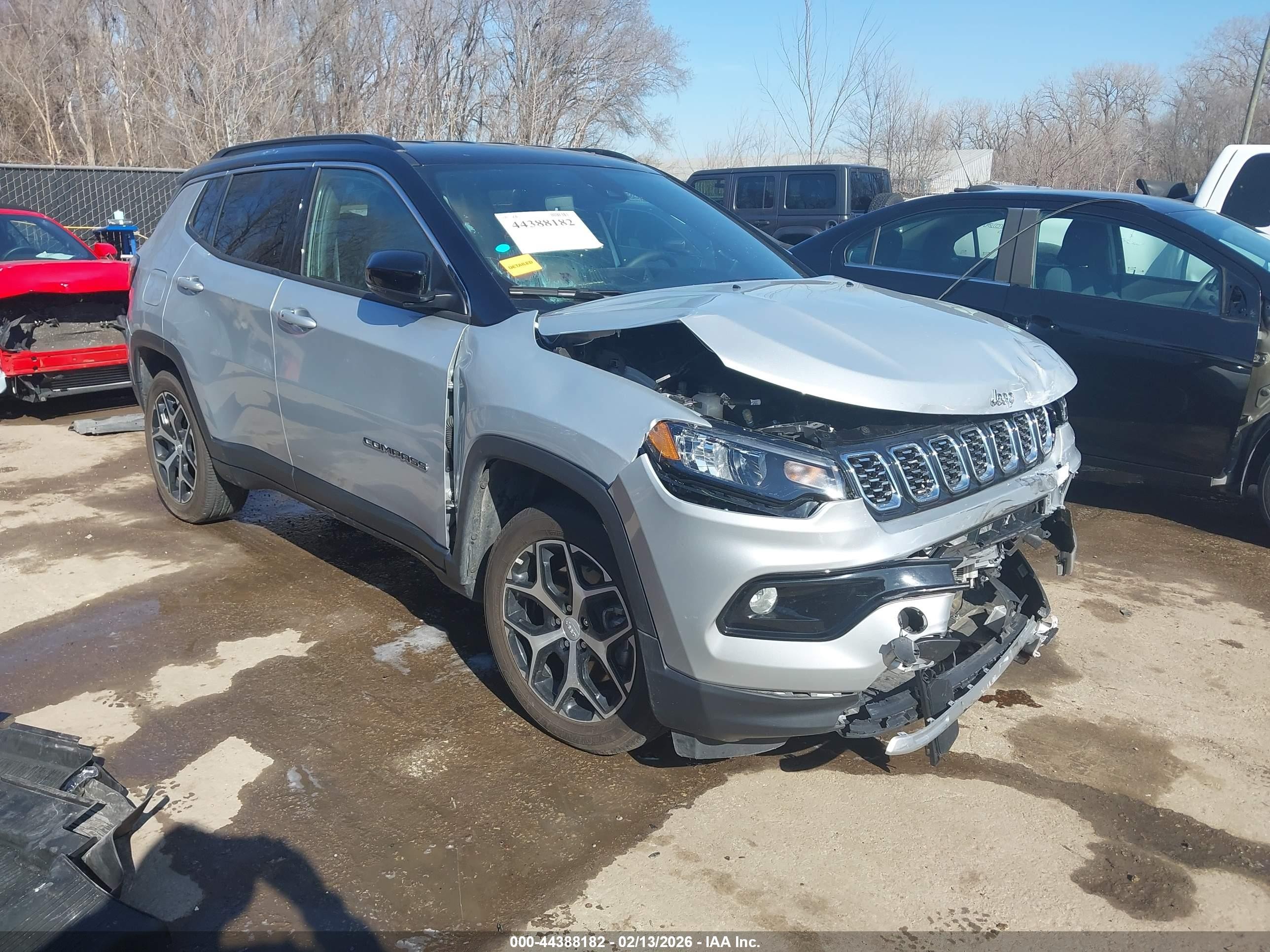 2024 Jeep Compass Limited, VIN 3C4NJDCNXRT174482 — Front end