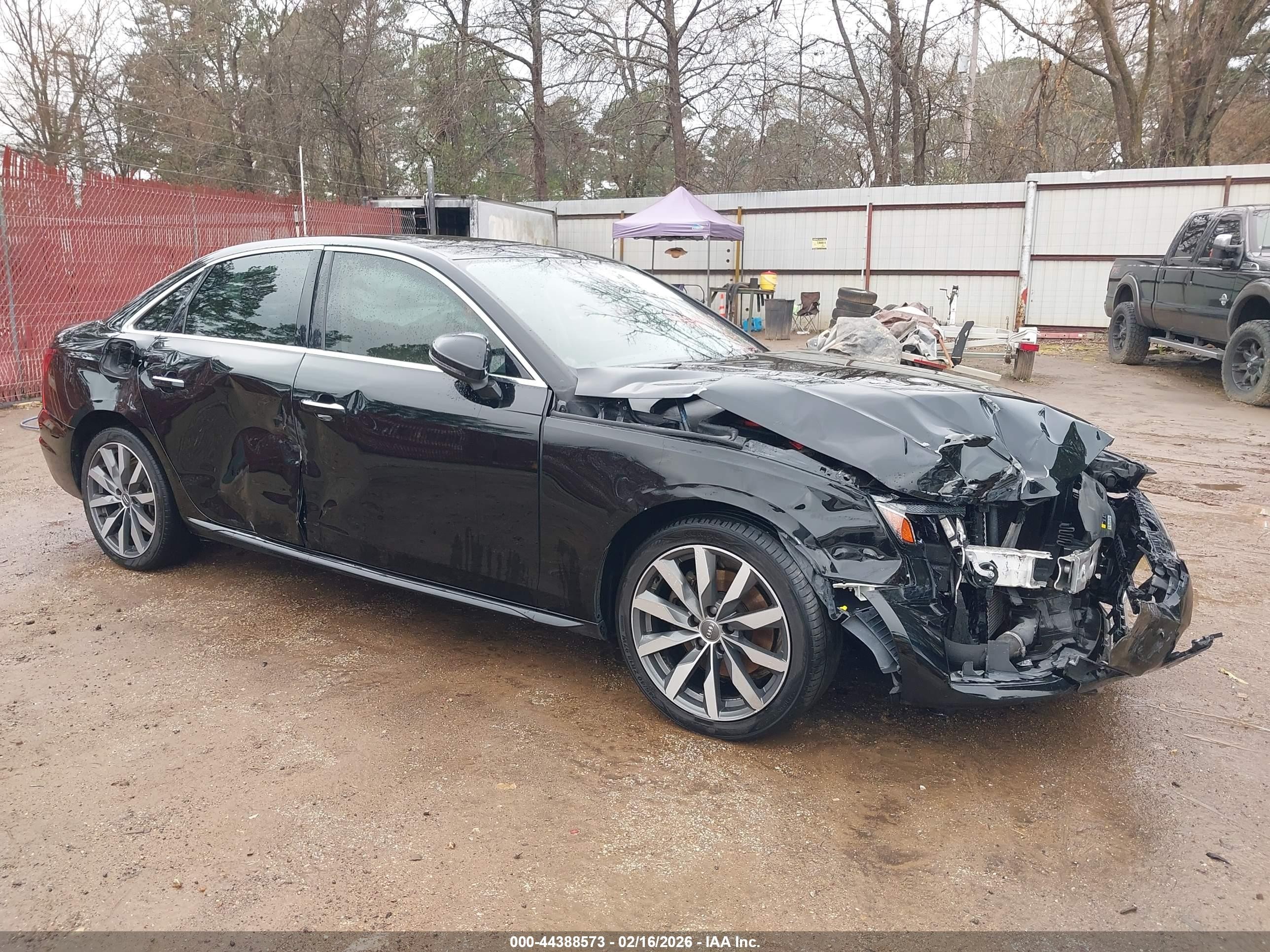 2020 Audi A4 Premium, VIN WAUGMAF49LN005124 — Front end