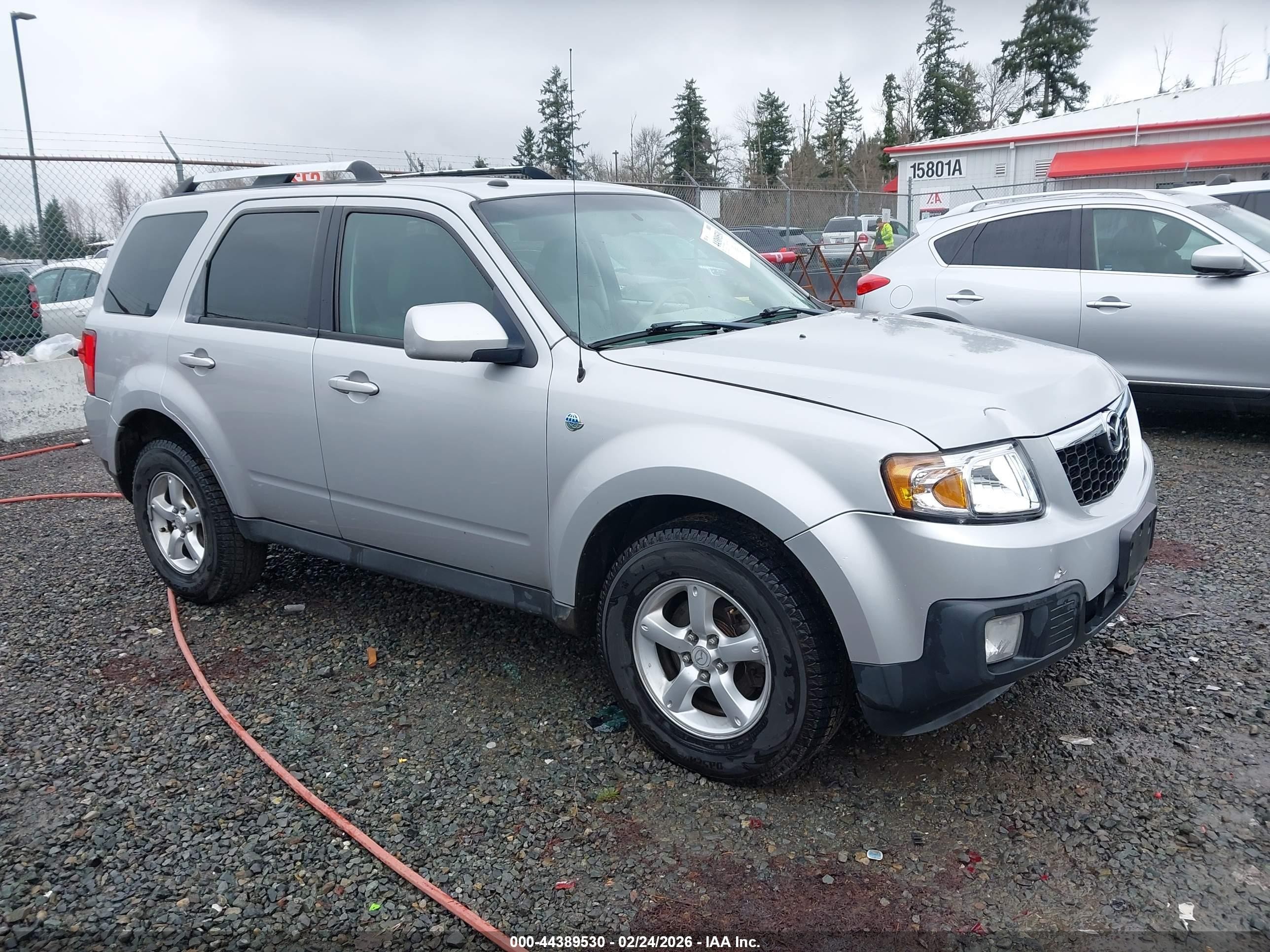 2009 Mazda Tribute Grand Touring, VIN 4F2CZ59369KM00286 — Перед