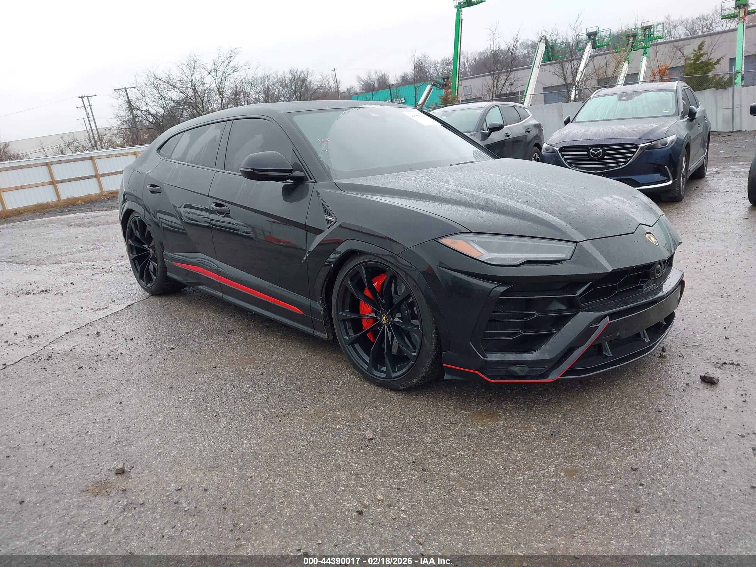 2021 Lamborghini Urus, VIN ZPBUA1ZL8MLA12430 — Undercarriage