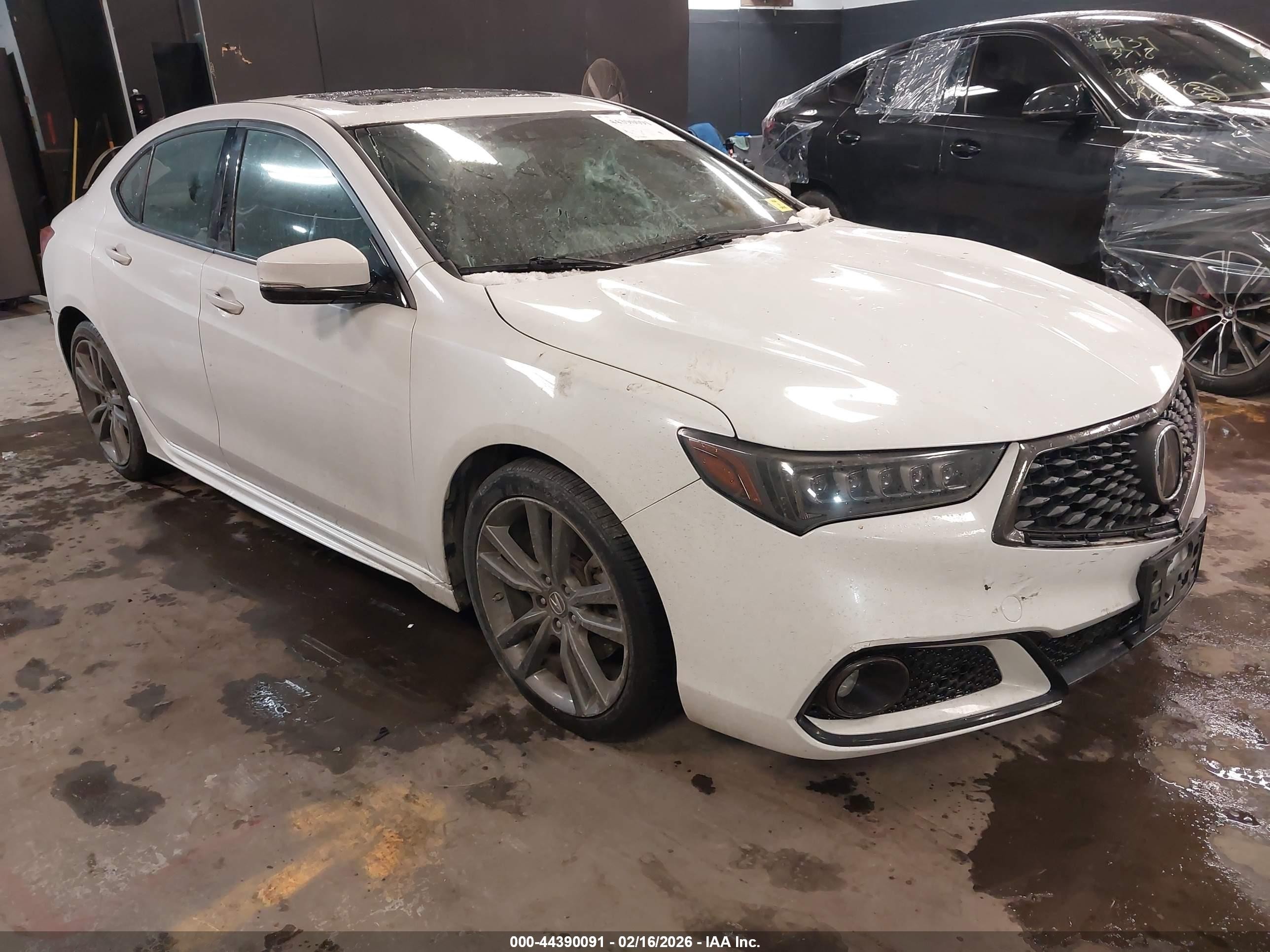 2019 Acura TLX w/A-Spec Pkg, VIN 19UUB1F60KA001936 — Side