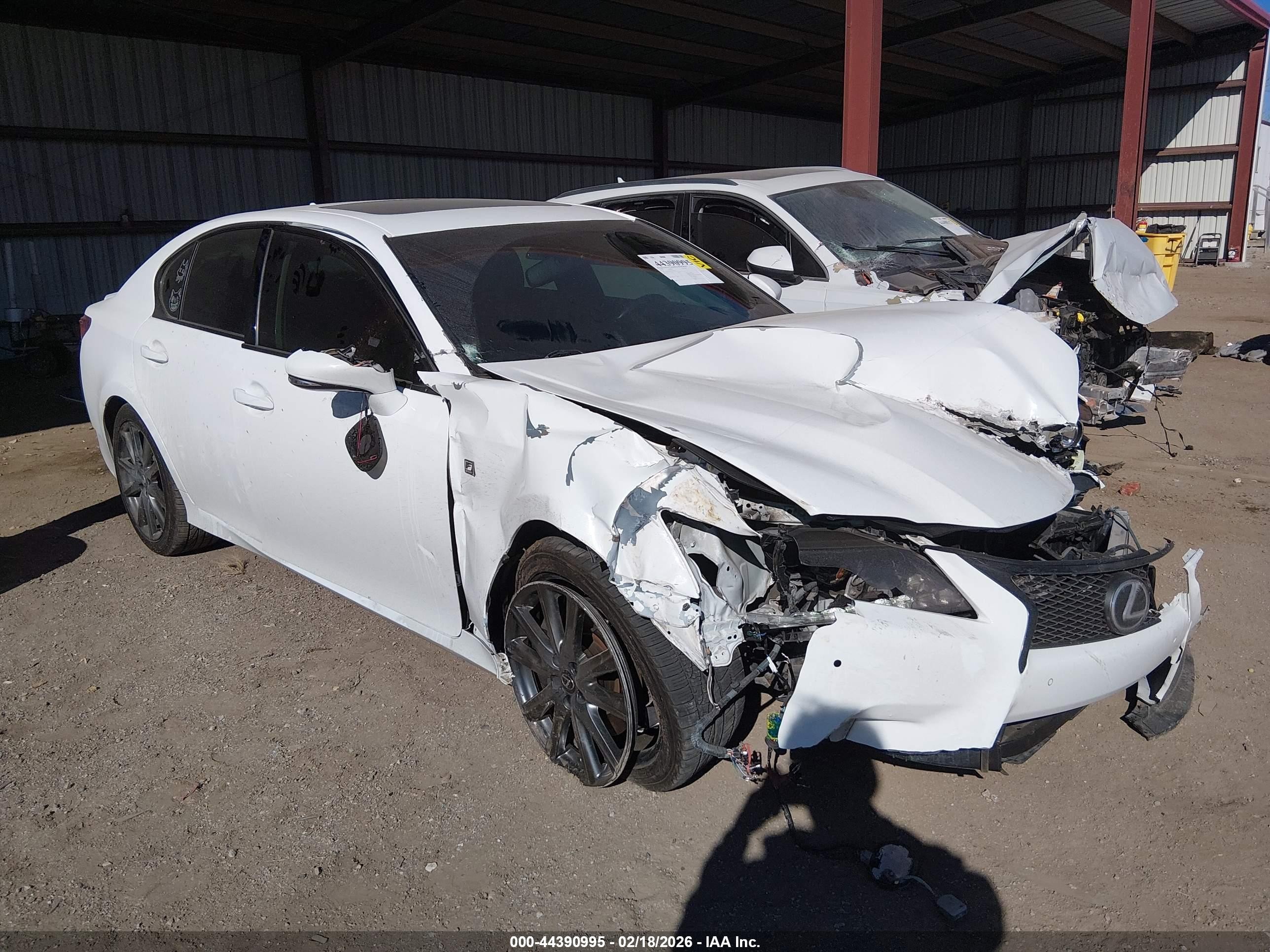 2014 Lexus GS 350, VIN JTHCE1BL2E5026166 — Front end