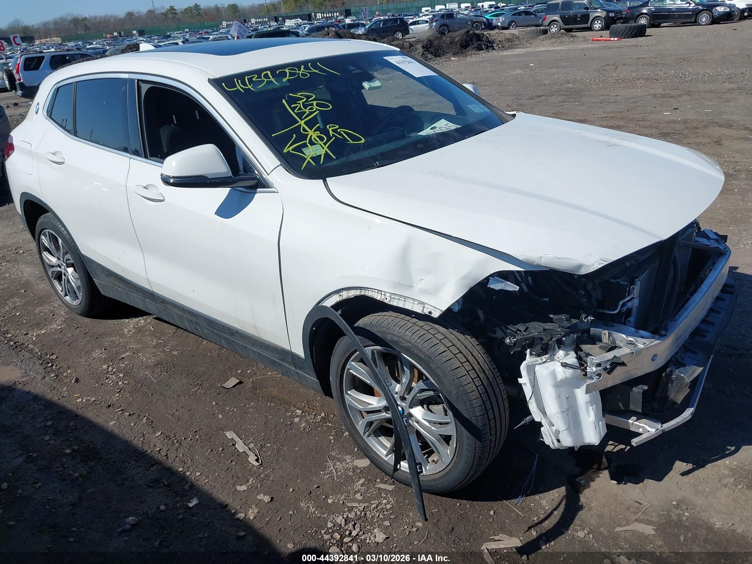 2021 BMW X2 xDrive28i, VIN WBXYJ1C06M5S12138 — Front end
