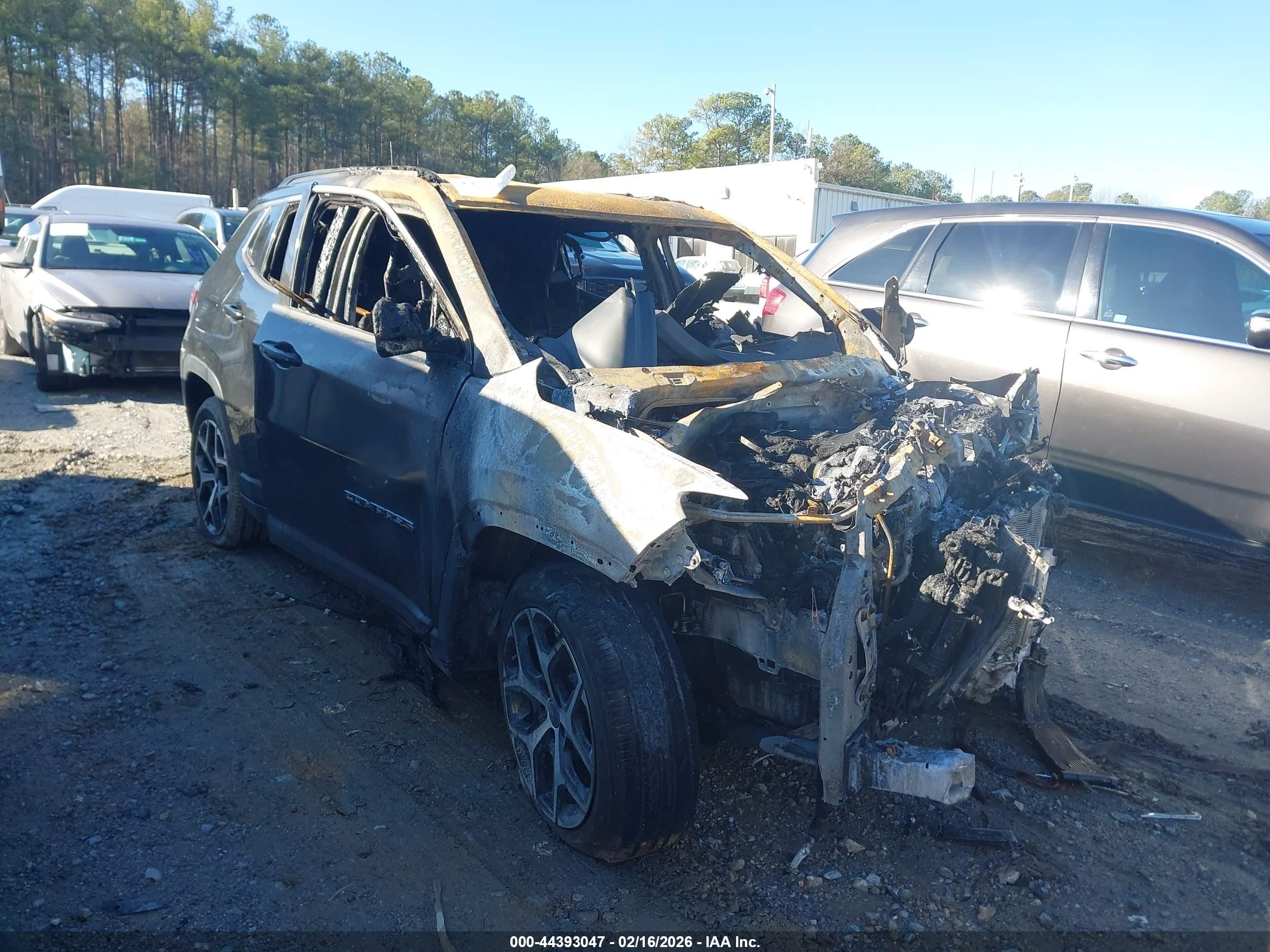 2025 Jeep Compass Limited, VIN 3C4NJDCN6ST576652 — Engine fire