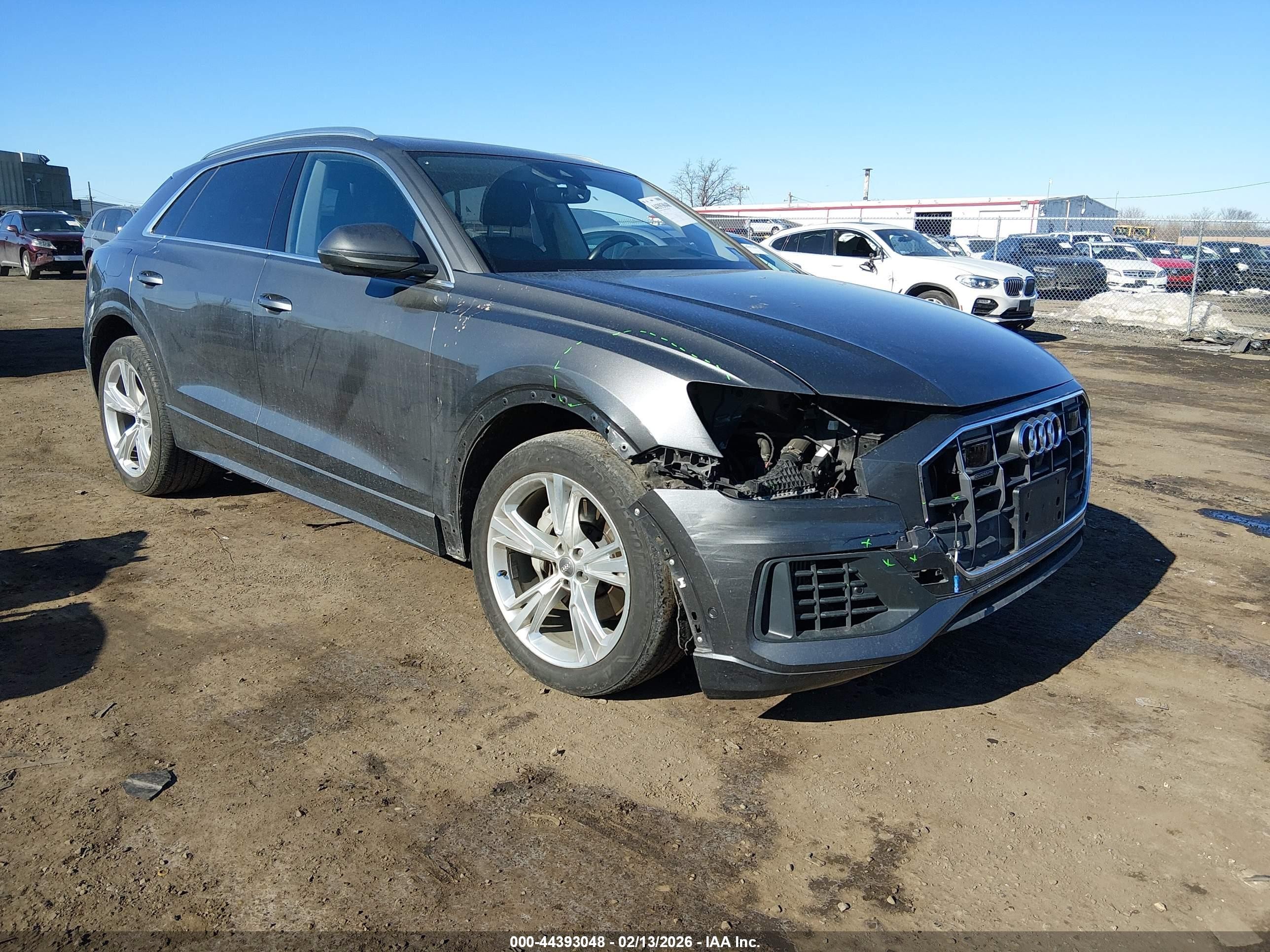 2019 Audi Q8 Prestige, VIN WA1CVAF10KD027354 — Front end