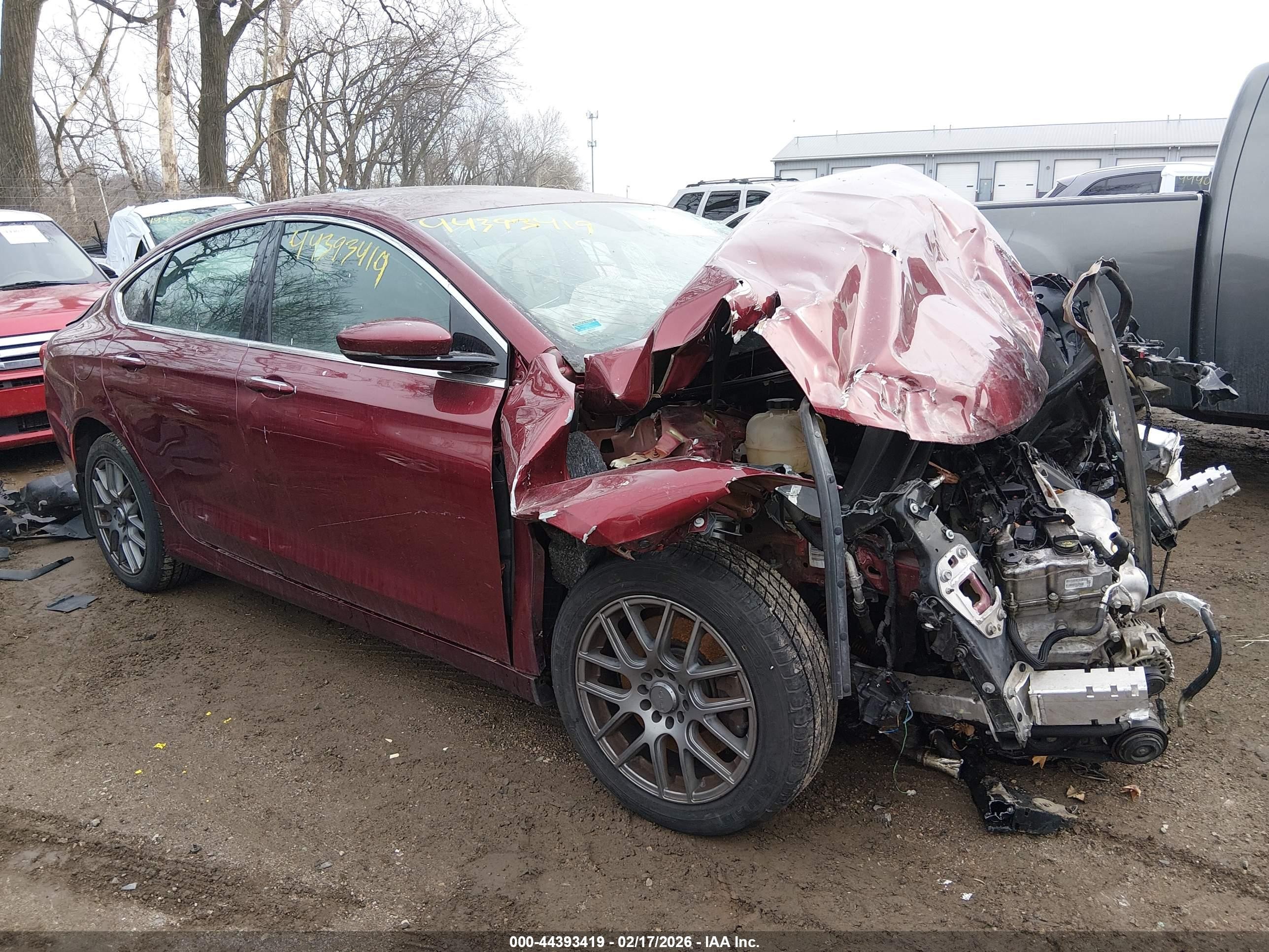 2015 Chrysler 200 C, VIN 1C3CCCCB6FN520707 — Not stated