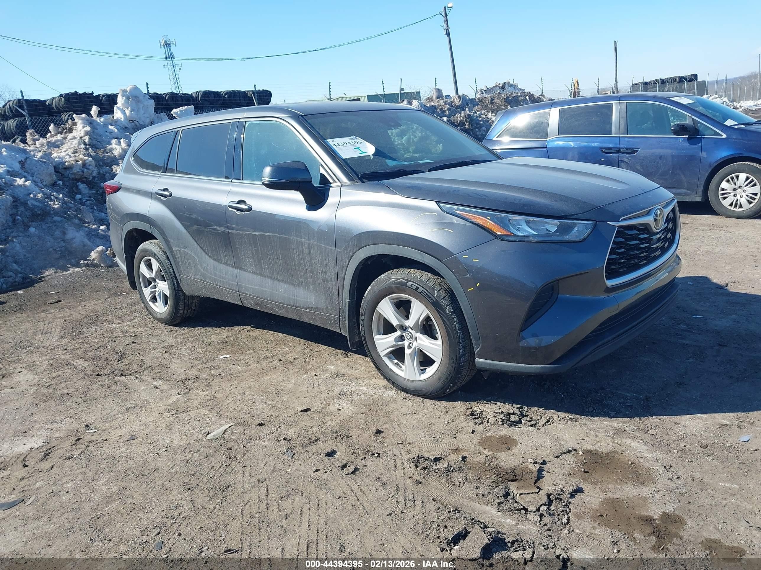 2020 Toyota Highlander L, VIN 5TDCZRBH8LS515842 — Rear end