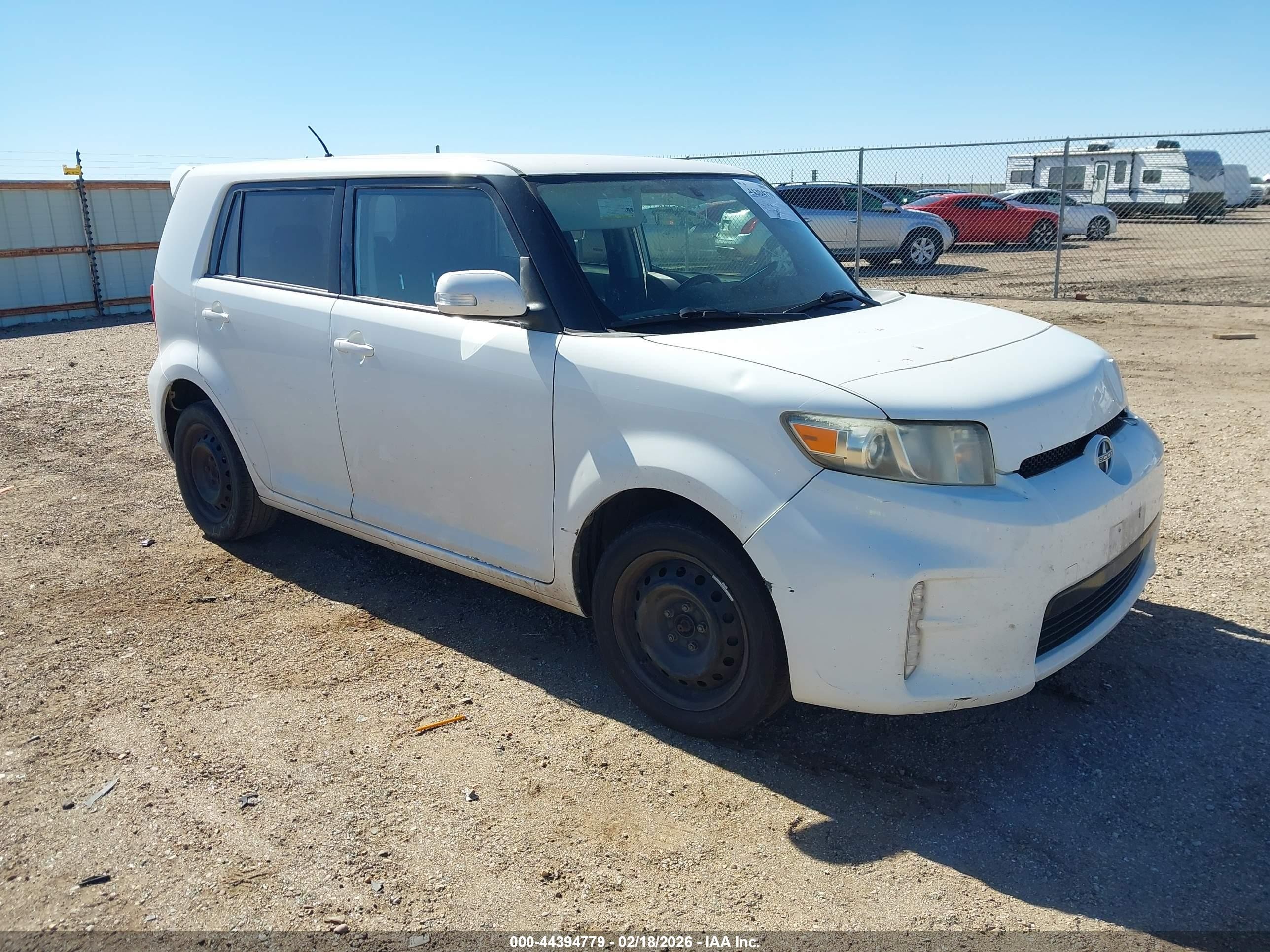 2014 Scion xB, VIN JTLZE4FE2EJ048852 — Side