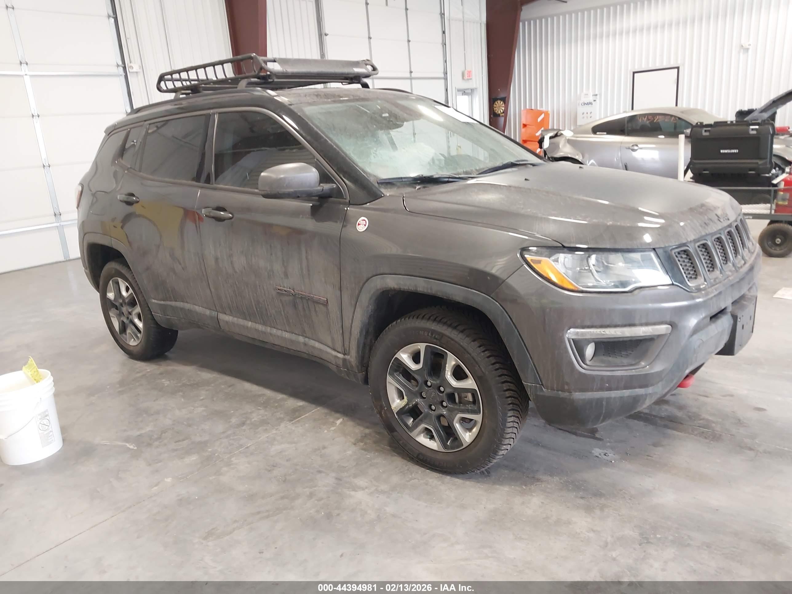 2018 Jeep Compass Trailhawk, VIN 3C4NJDDB8JT343312 — Front end