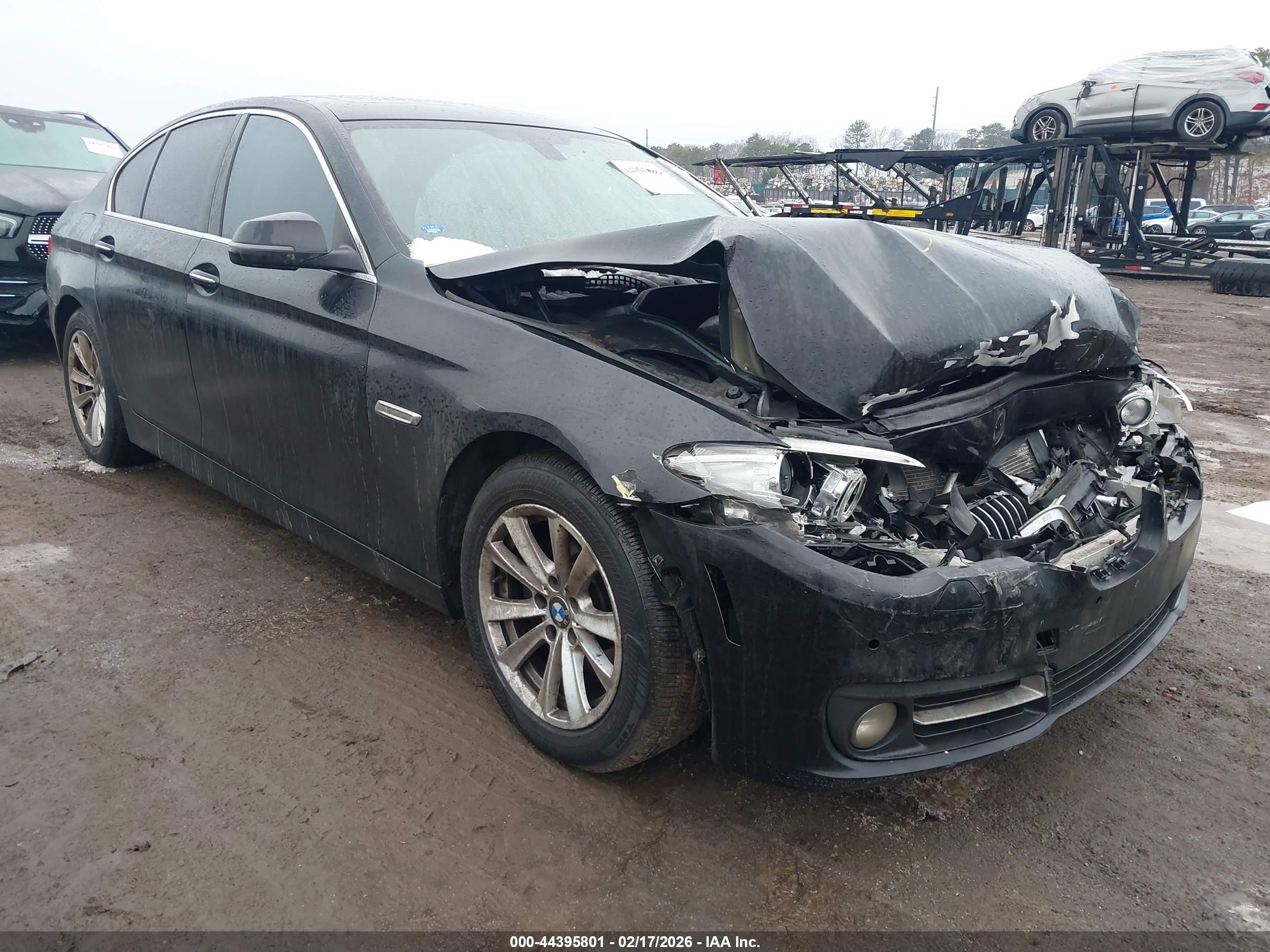 2016 BMW 5 Series 528i, VIN WBA5A5C55GG348334 — Front end