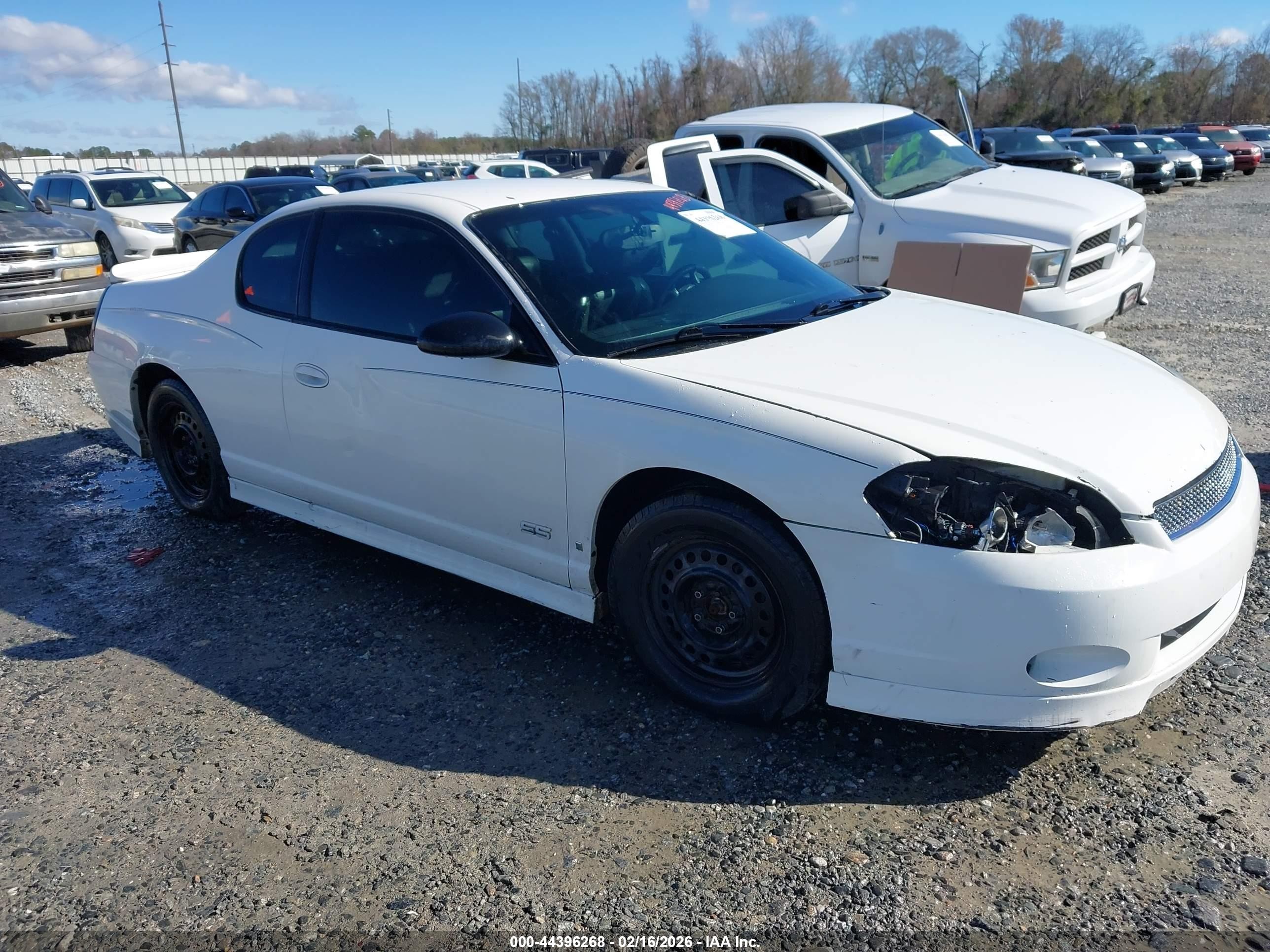 2006 Chevrolet Monte Carlo SS, VIN 2G1WL15C269261387 — Front end