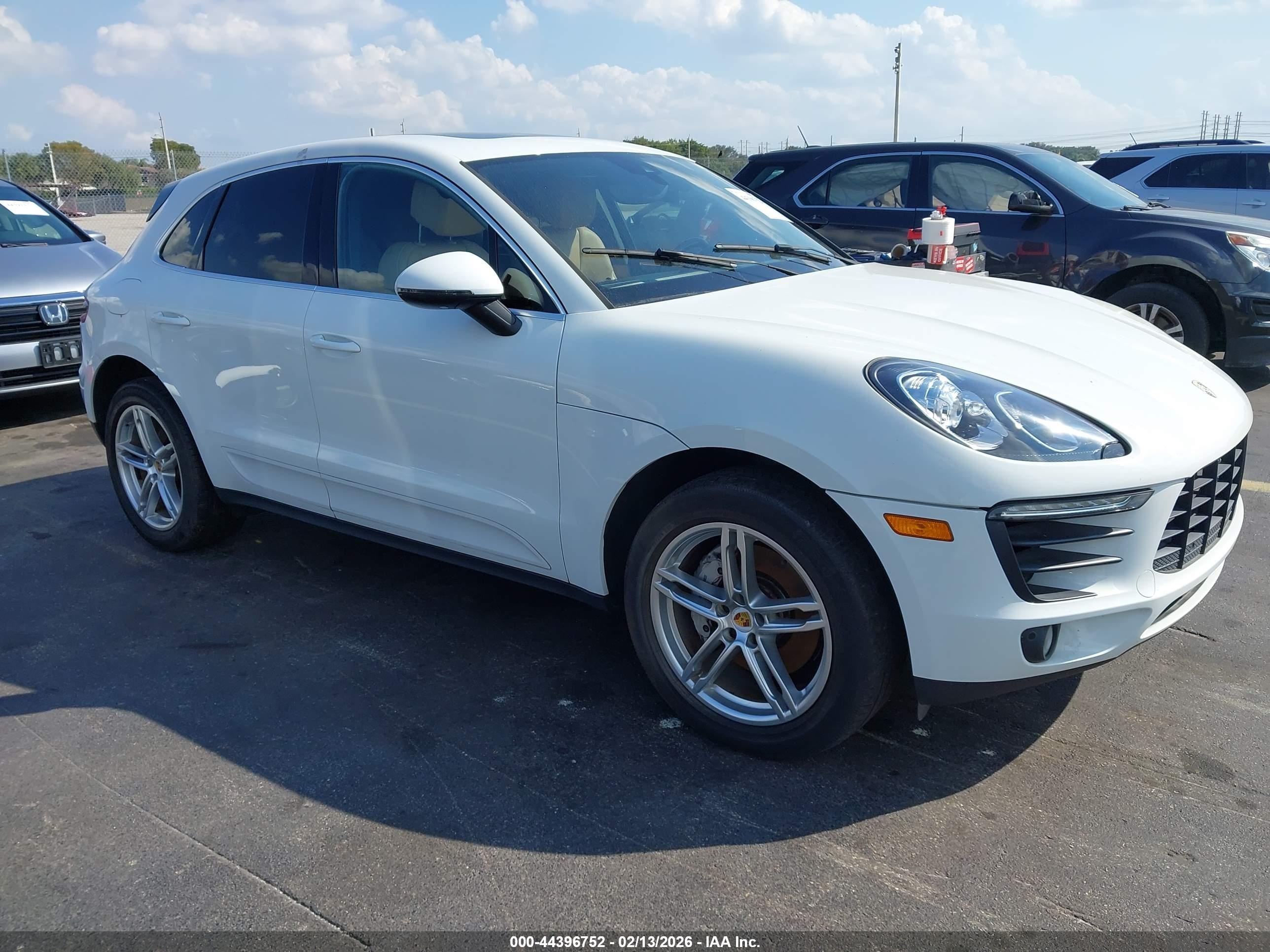 2017 Porsche Macan S, VIN WP1AB2A59HLB14303 — Water / flood