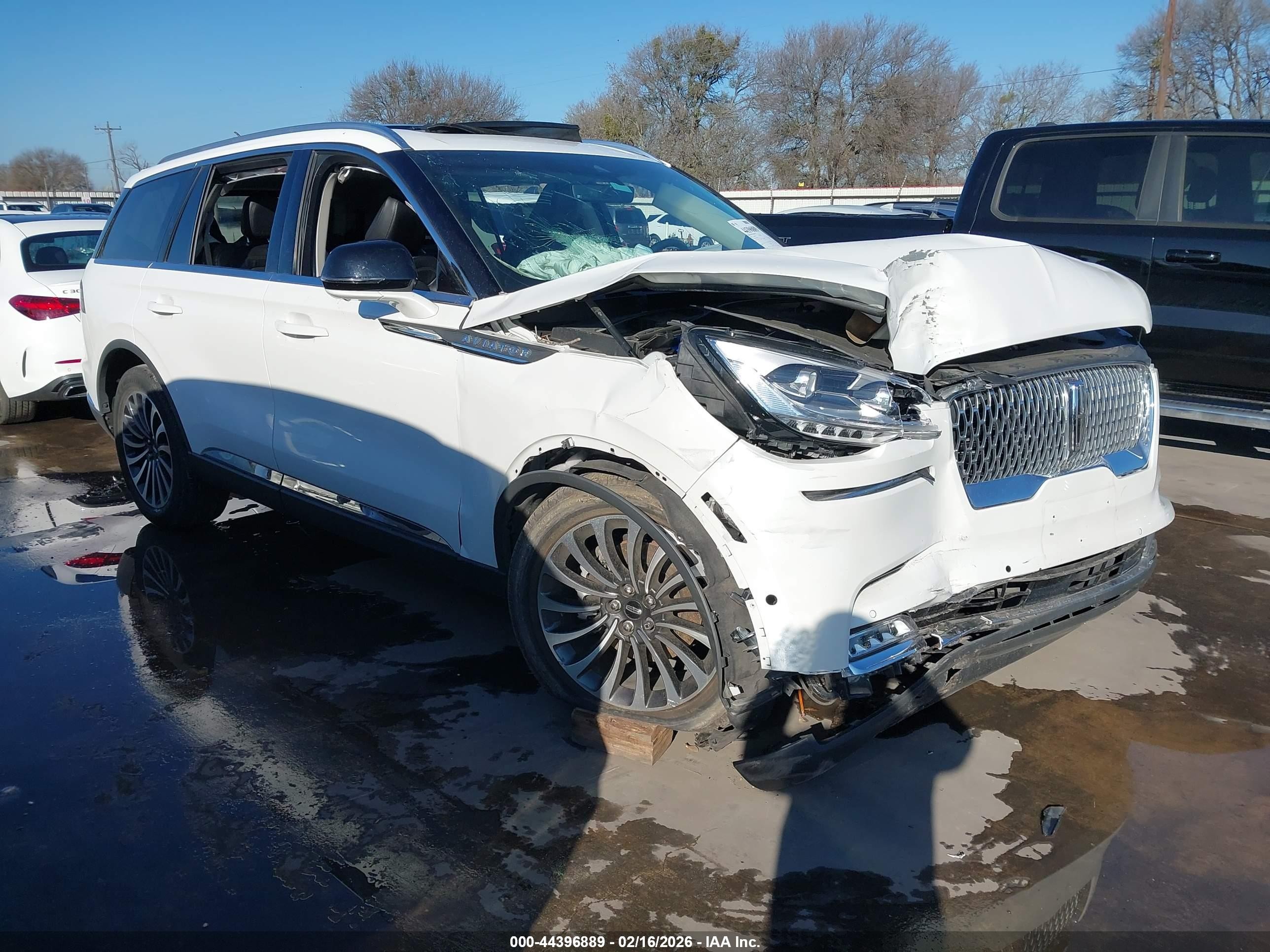 2023 Lincoln Aviator Reserve, VIN 5LM5J7WC6PGL04165 — Theft recovery