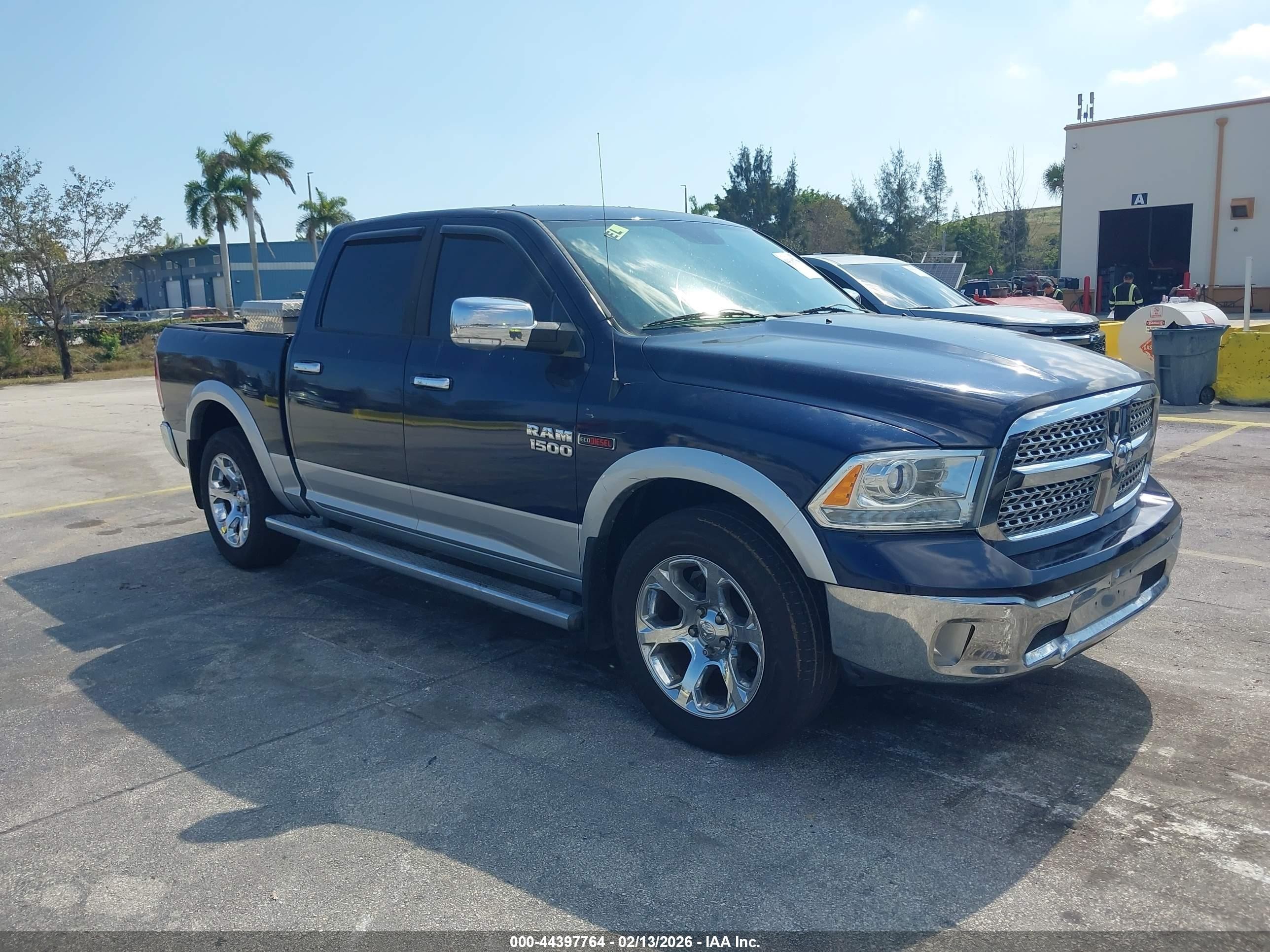 2015 Ram 1500 Laramie, VIN 1C6RR6NM3FS634435 — Electrical