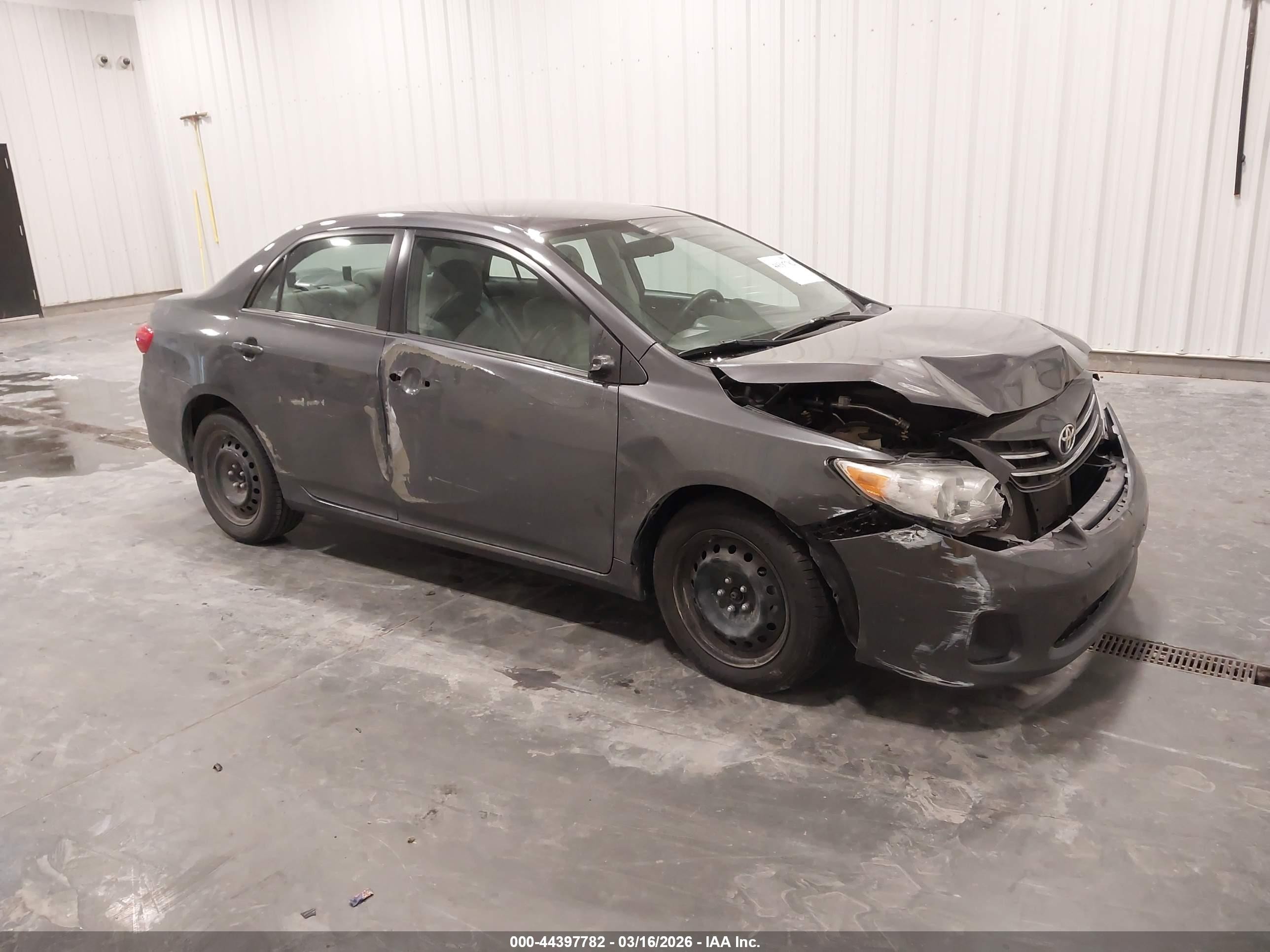 2013 Toyota Corolla S, VIN 5YFBU4EE4DP141447 — Front end