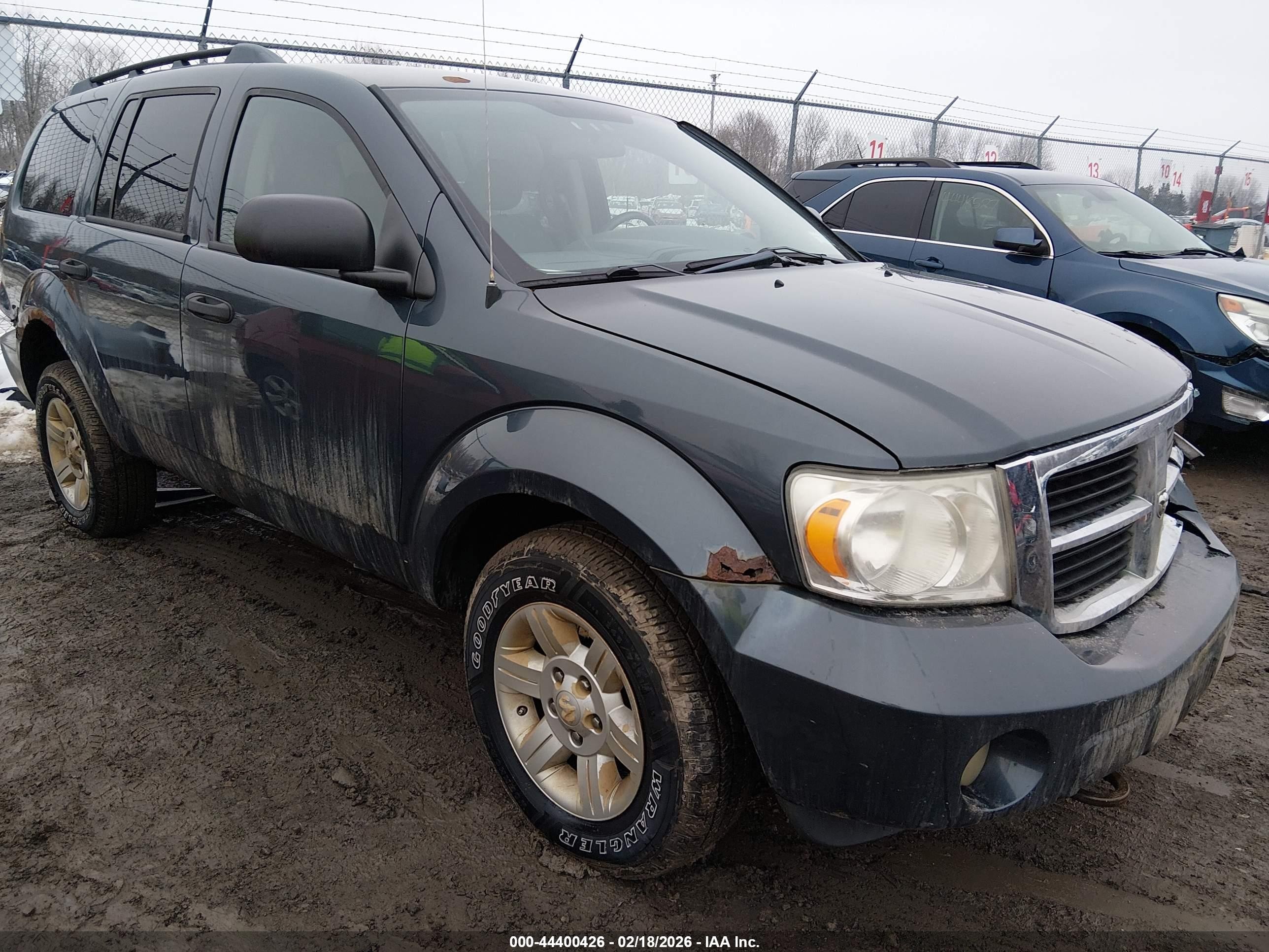 2009 Dodge Durango SE, VIN 1D8HB38P09F715341 — Side
