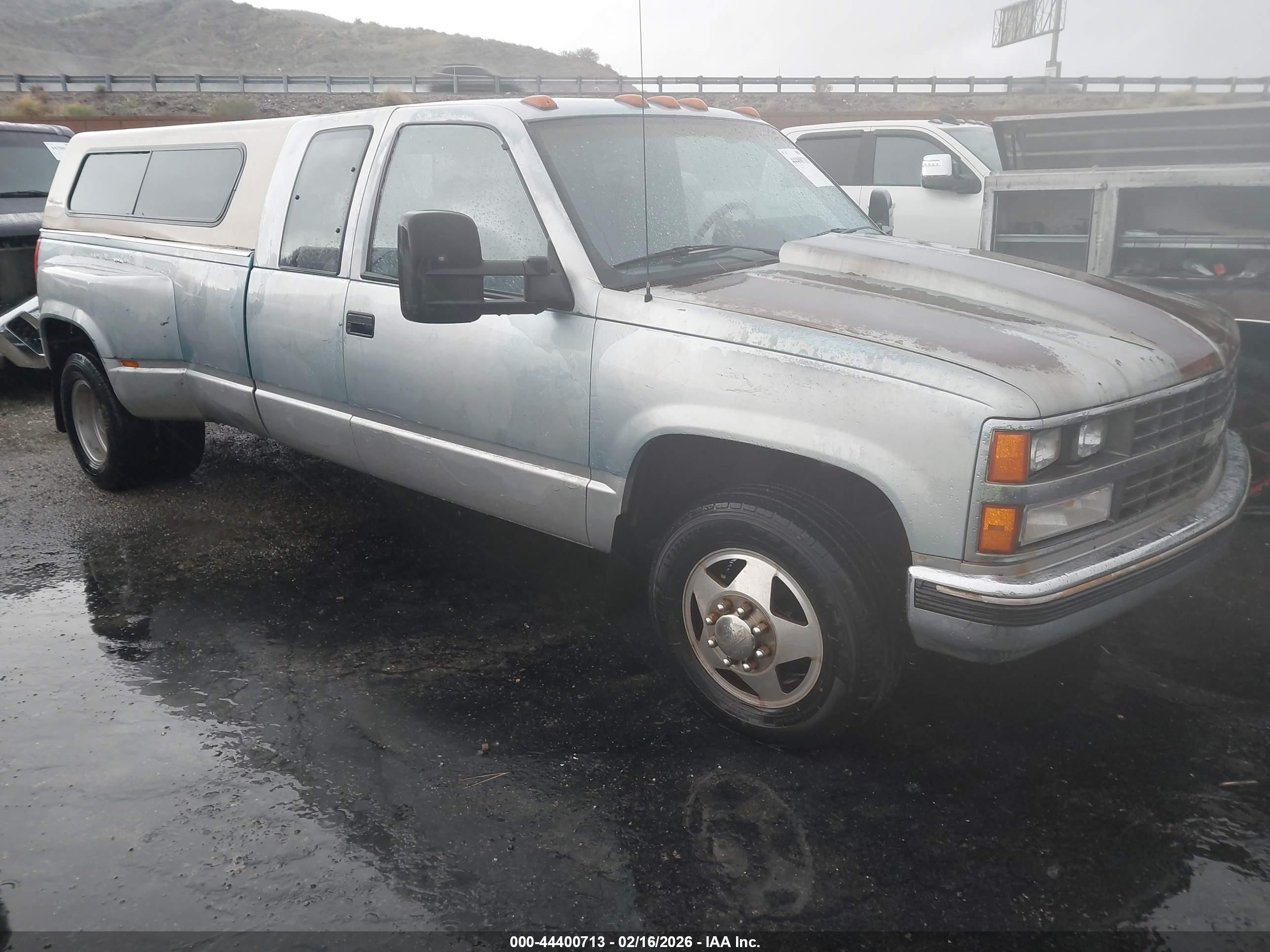 1989 Chevrolet Silverado 3500, VIN 2GCHC39N7K1127443 — Theft recovery