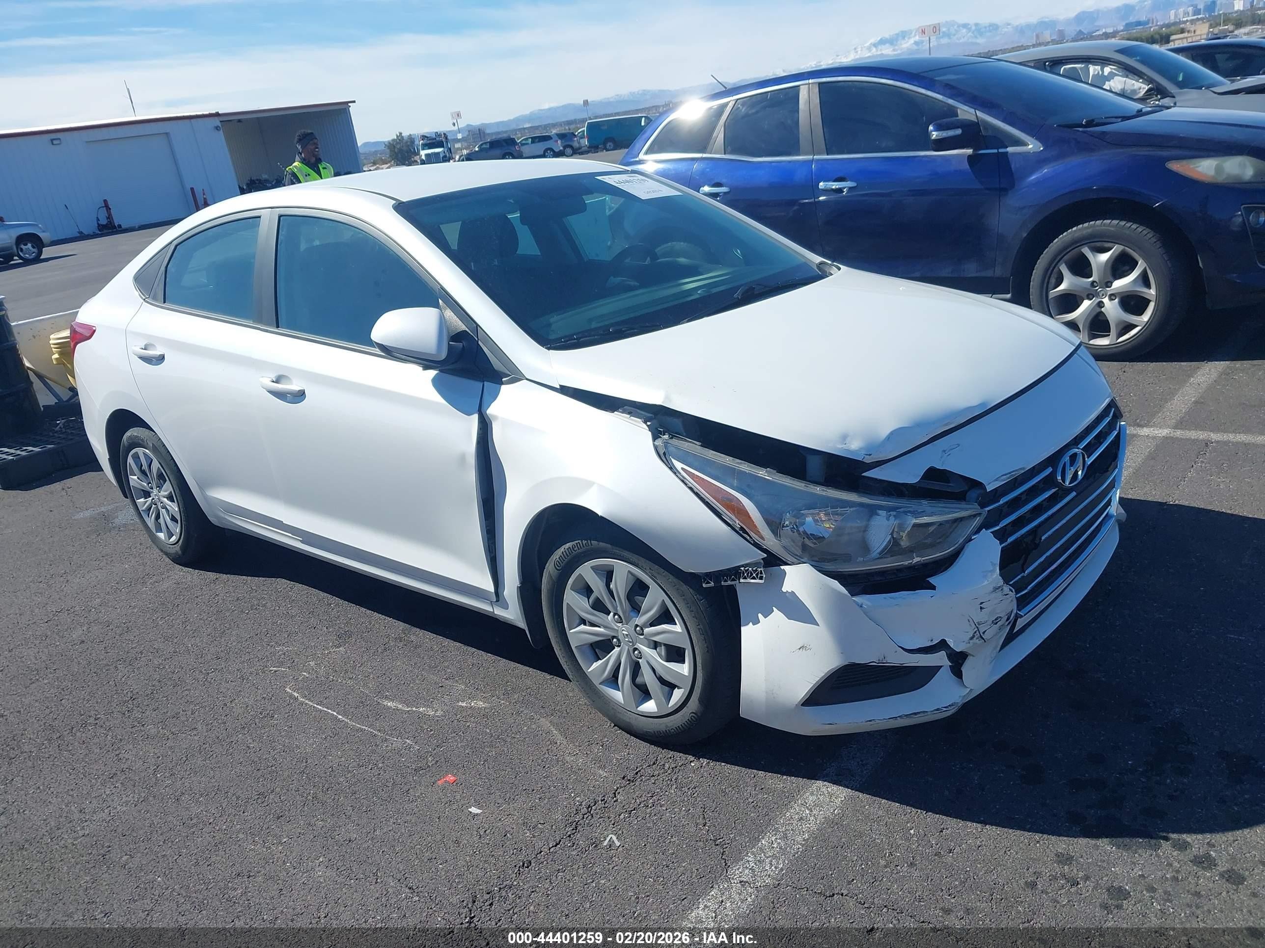 2022 Hyundai Accent SEL, VIN 3KPC24A66NE174588 — Front end