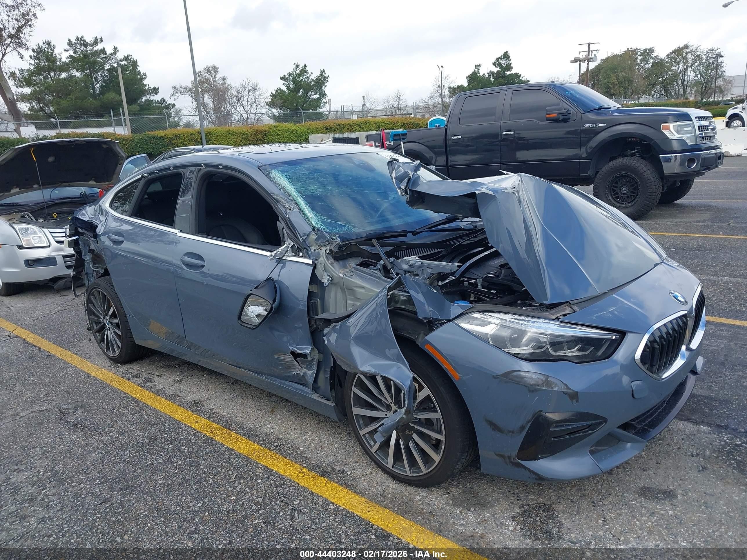 2022 BMW 2 Series 228i xDrive, VIN WBA73AK07N7K47911 — Front end