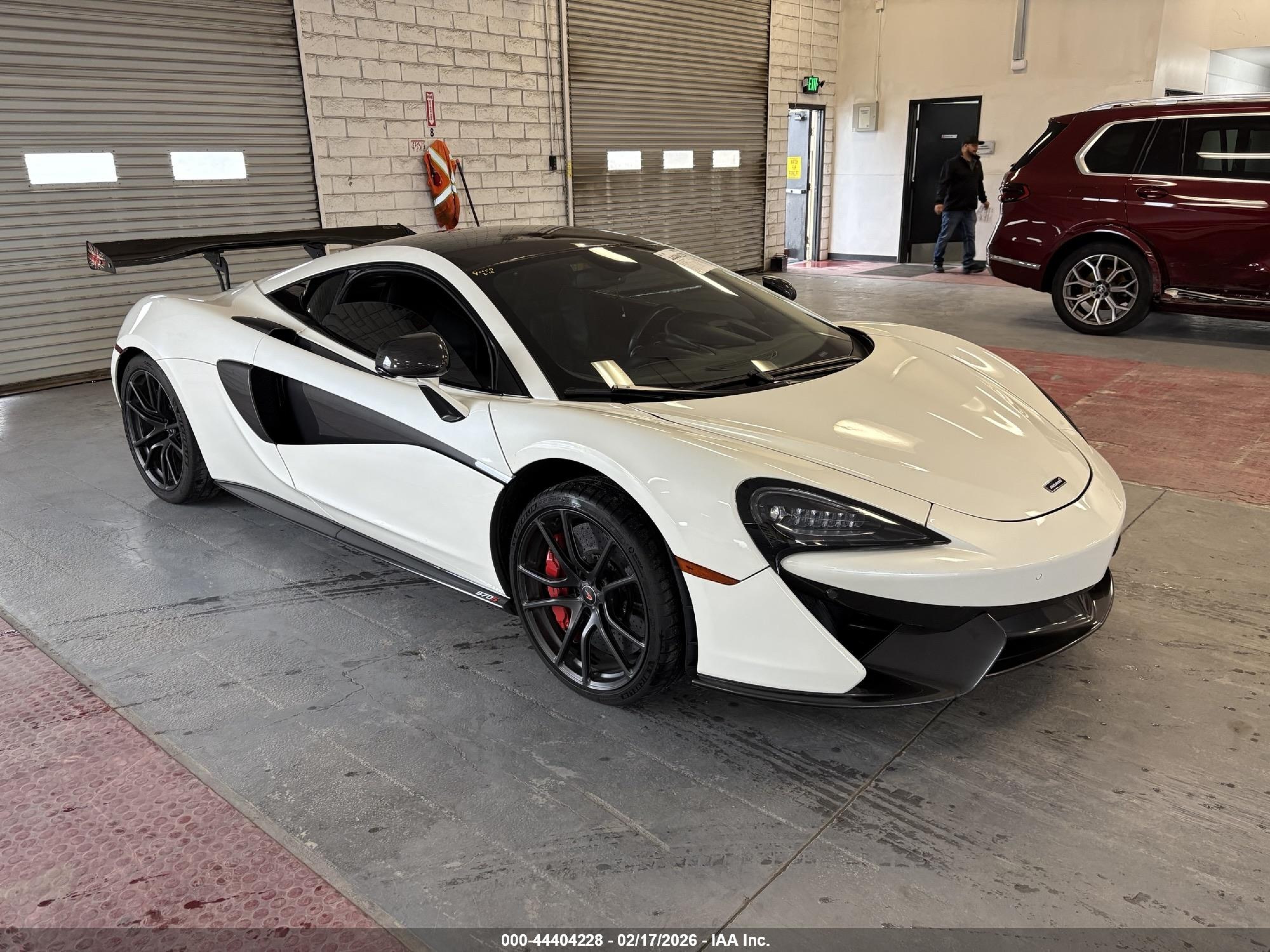 2016 McLaren 570S, VIN SBM13DAA6GW000609 — Mechanical