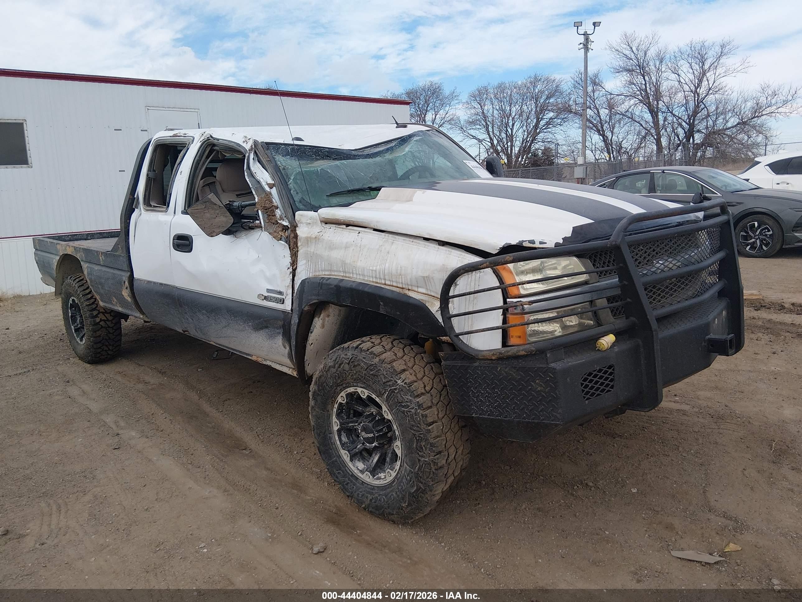 2004 Chevrolet Silverado 3500, VIN 1GCHK39264E266683 — Rollover