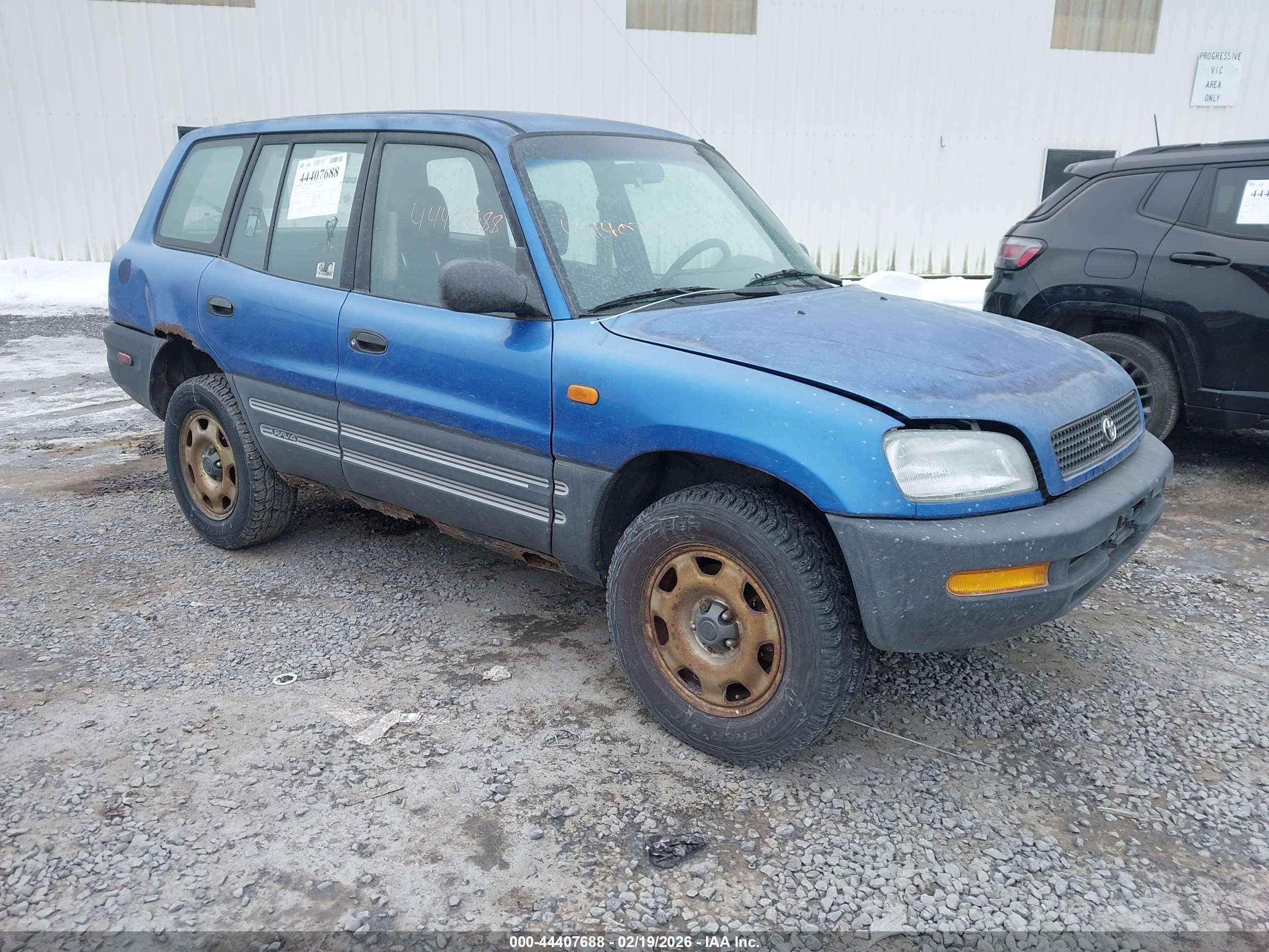 1997 Toyota RAV4, VIN JT3HP10V9V7036370 — Normal wear