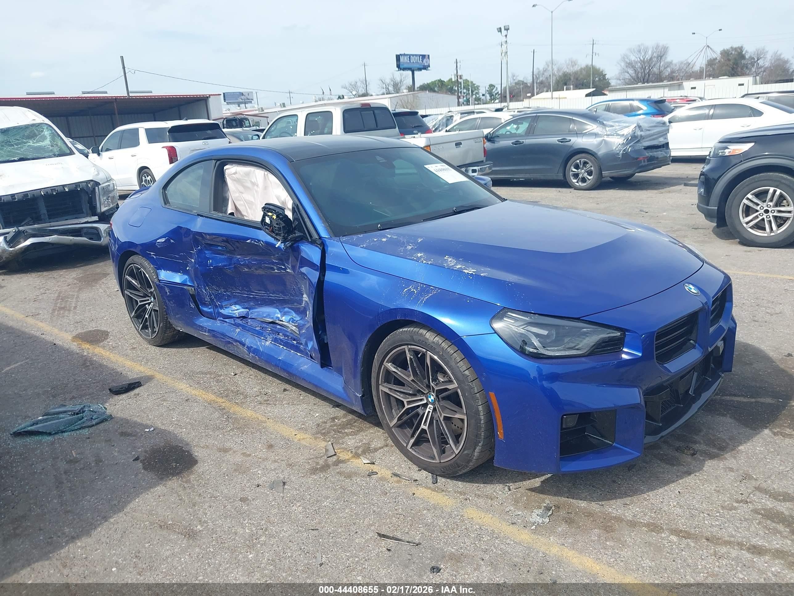 2026 BMW M2, VIN 3MF23DM08T8F90070 — Side
