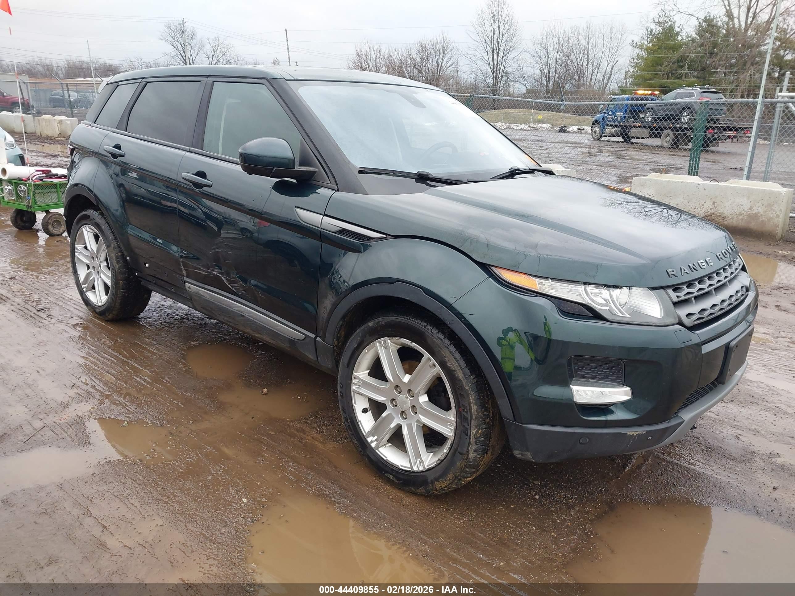 2015 Land Rover Range Rover Evoque Pure Premium, VIN SALVR2BG6FH043245 — Side