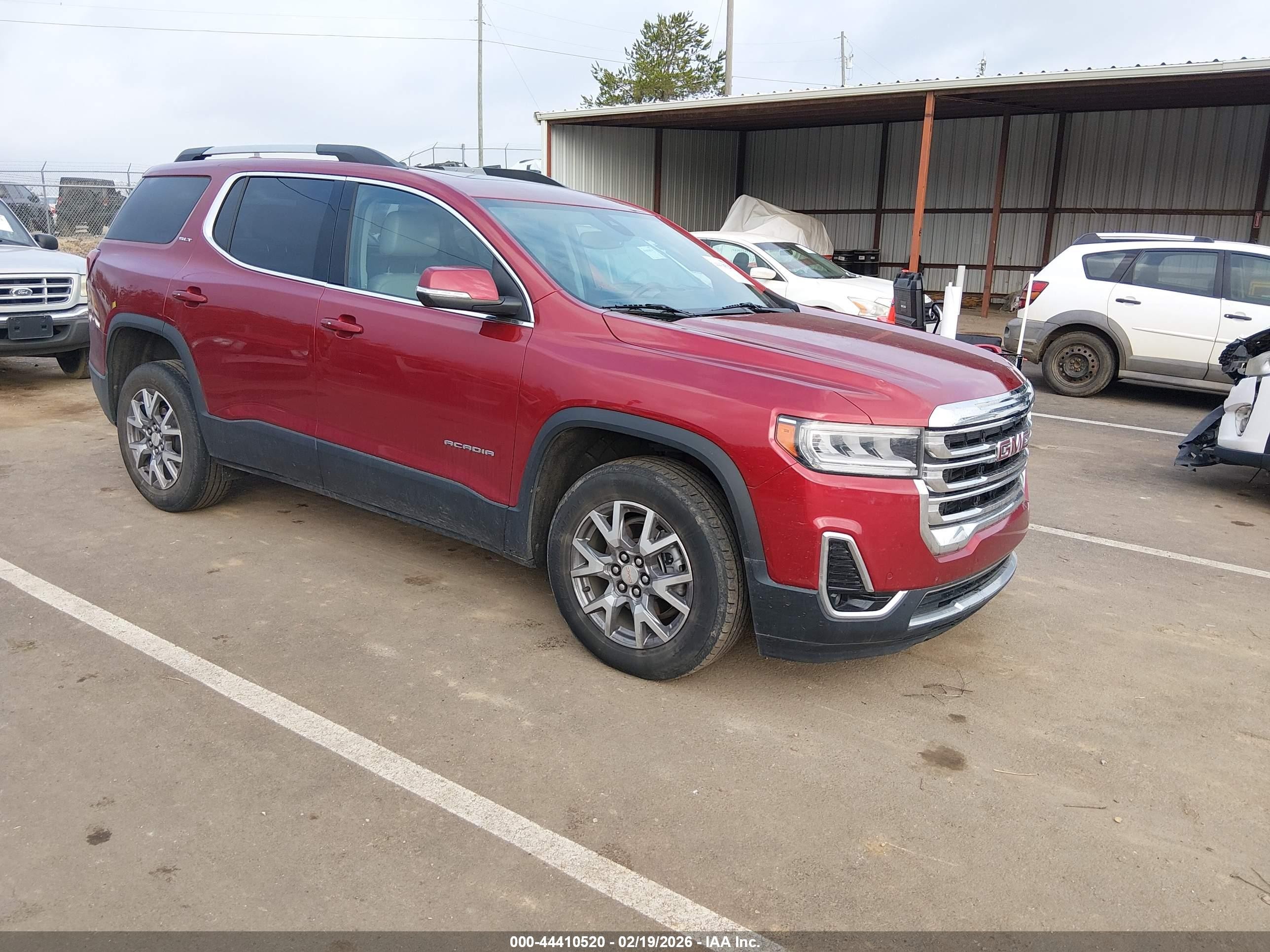 2021 GMC Acadia SLT, VIN 1GKKNML46MZ173771 — Front end