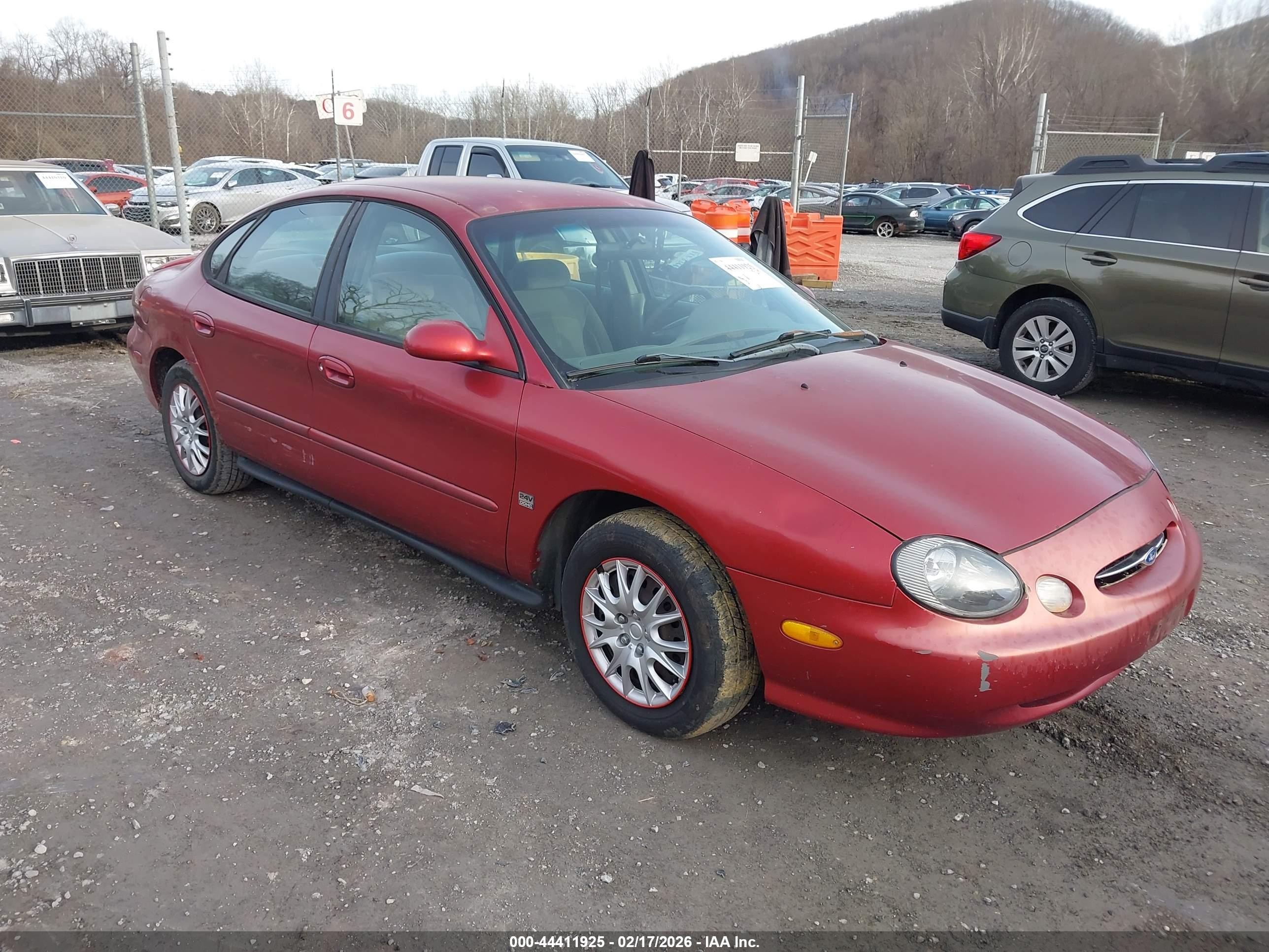 1998 Ford Taurus LX, VIN 1FAFP52S1WG199468 — Перед