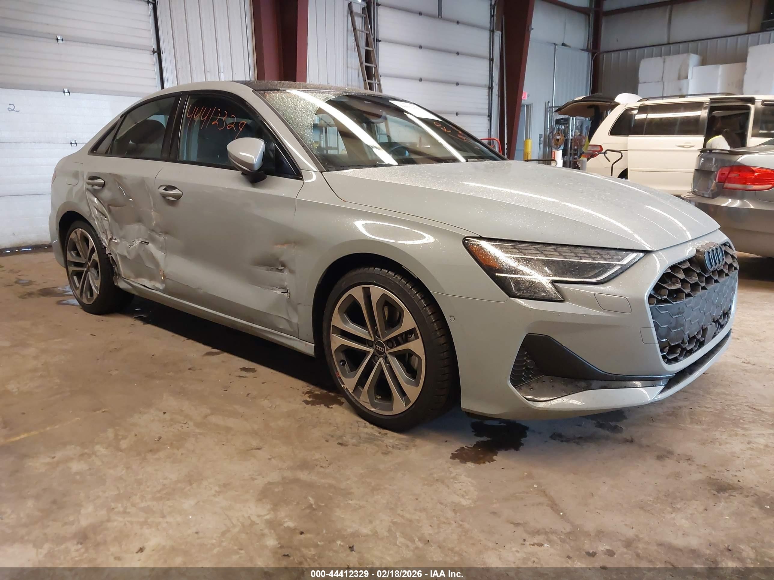 2025 Audi A3 Premium, VIN WAUGUDGY4SA075705 — Бок